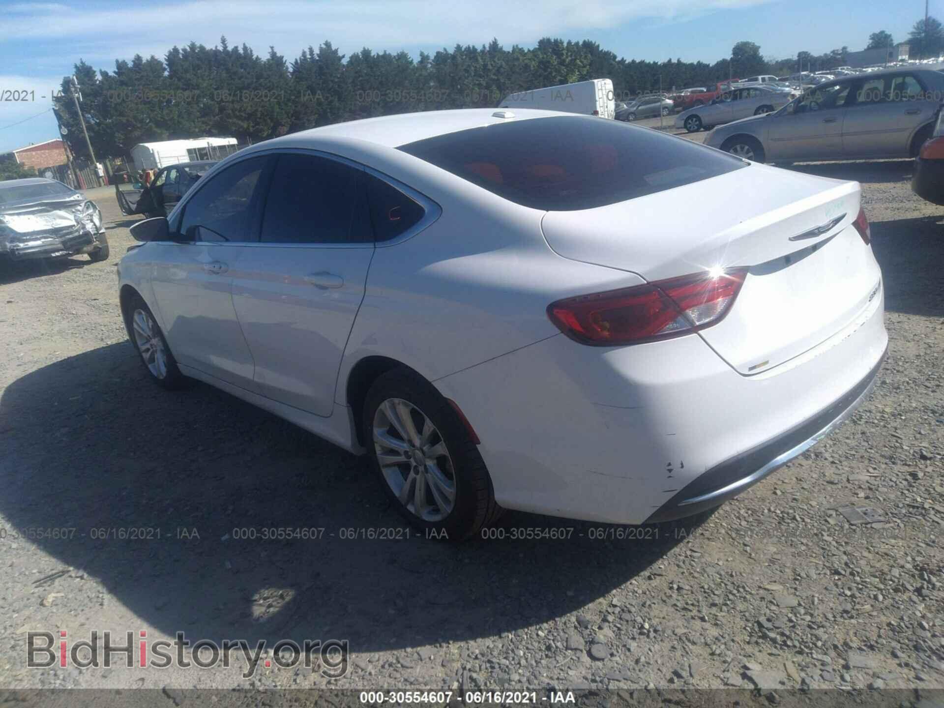 2015 CHRYSLER 200 - VIN: 1C3CCCAB7FN602772 - Фото 3