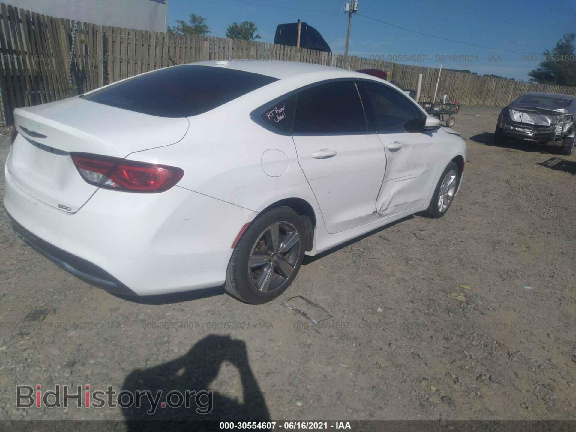 2015 CHRYSLER 200 - VIN: 1C3CCCAB7FN602772 - Фото 6