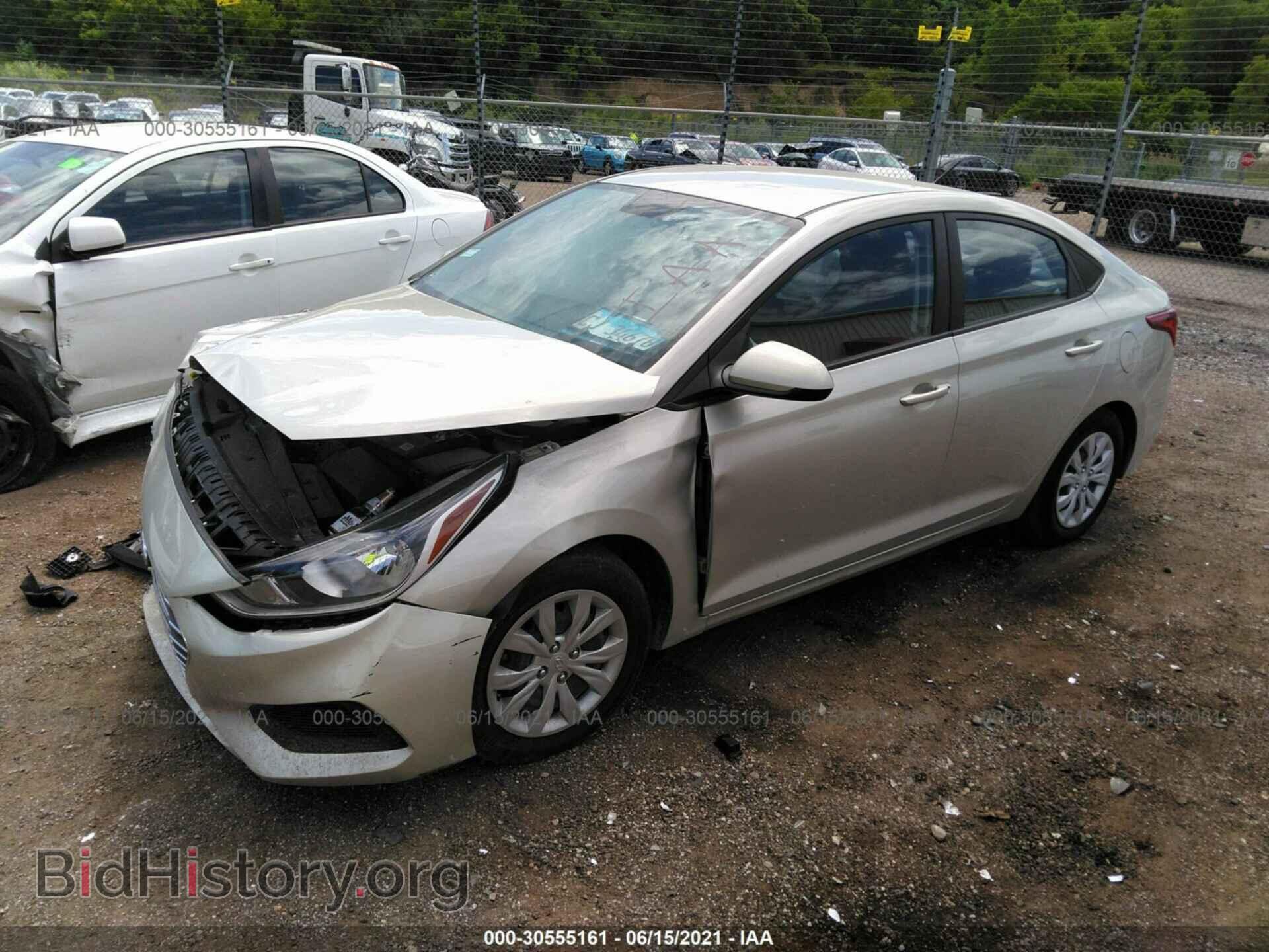 2019 HYUNDAI ACCENT - VIN: 3KPC24A31KE062492 - Фото 2