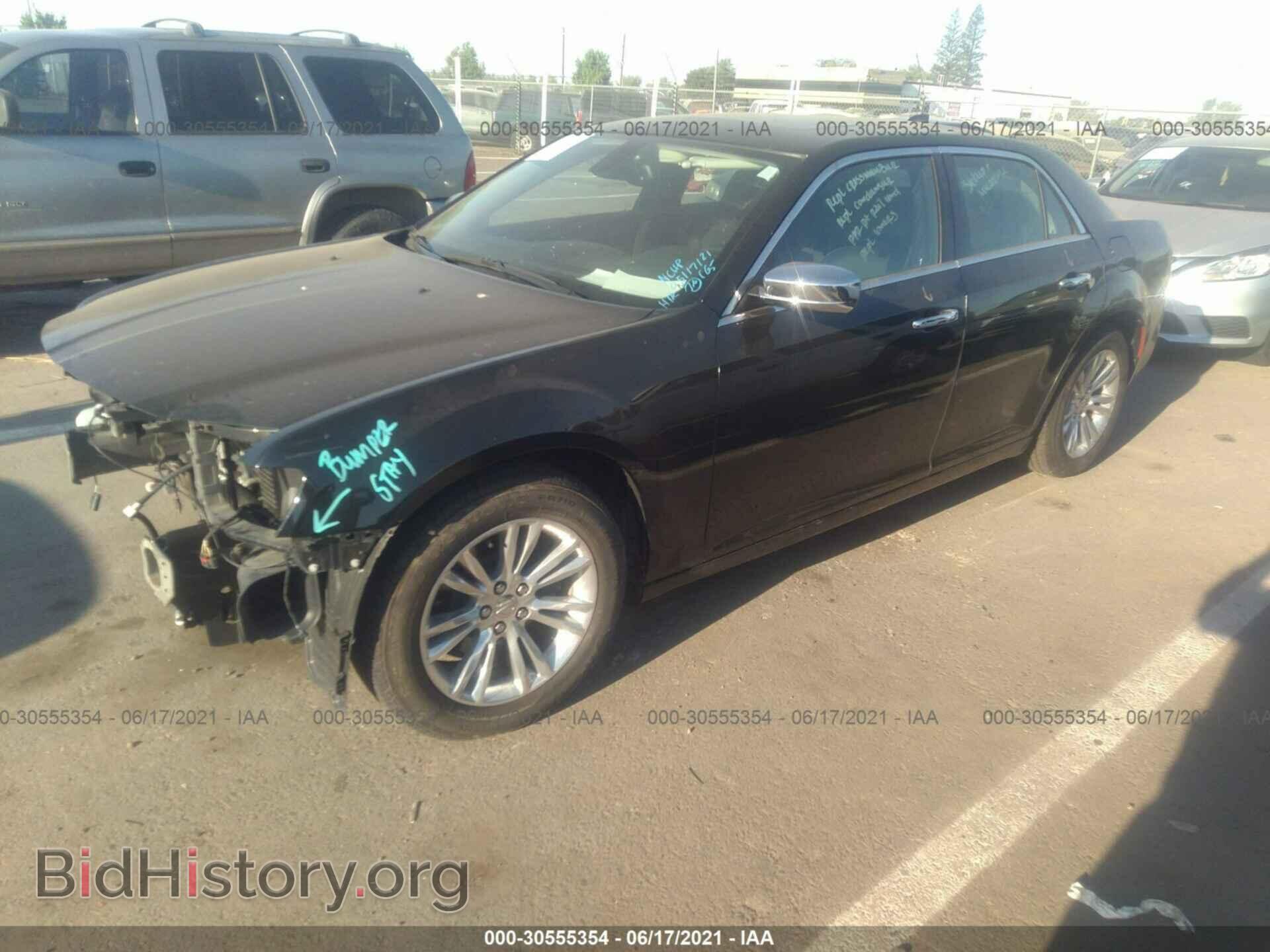 2016 CHRYSLER 300 - VIN: 2C3CCAEG2GH334198 - Photo 2