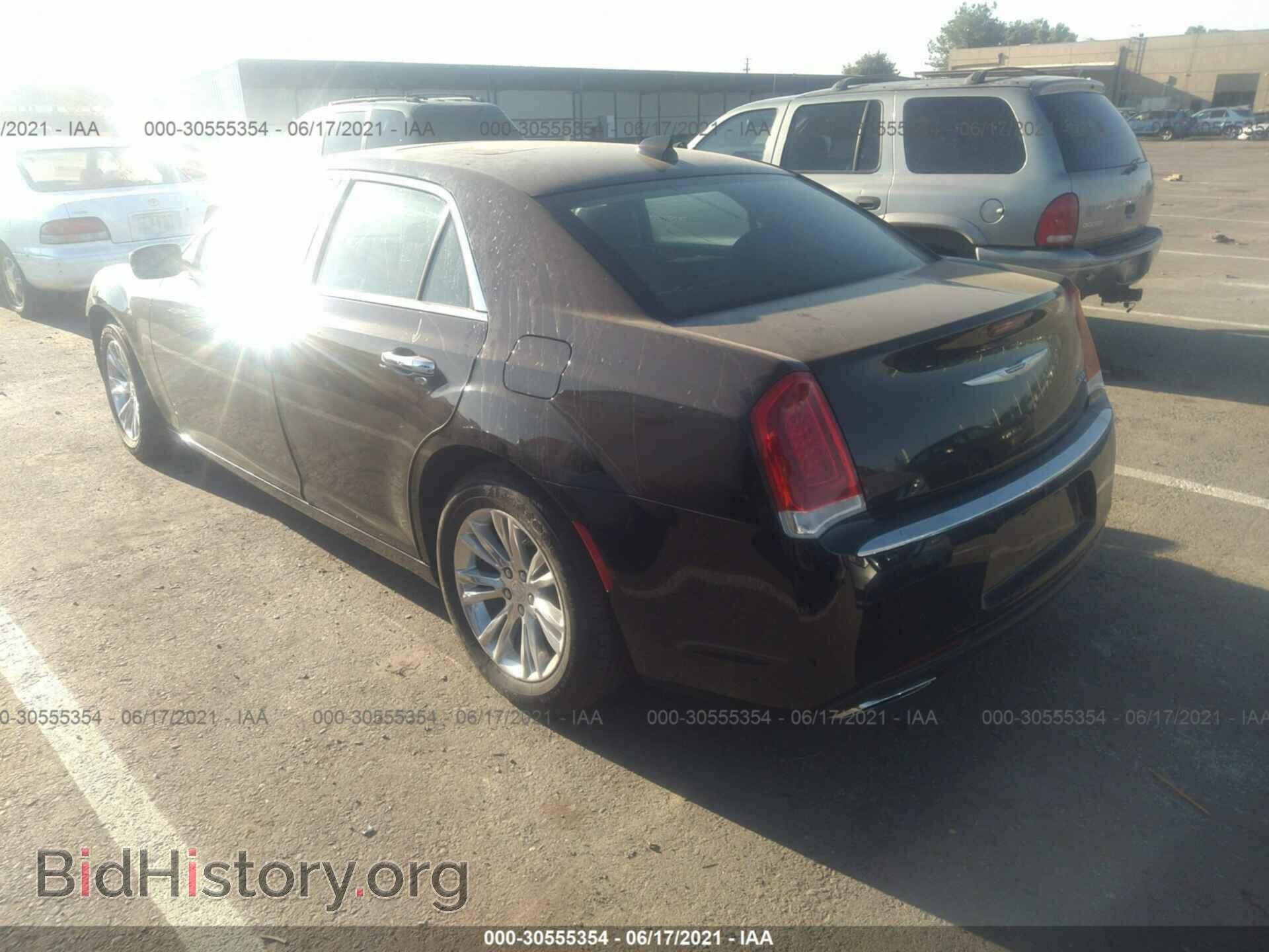 2016 CHRYSLER 300 - VIN: 2C3CCAEG2GH334198 - Photo 3