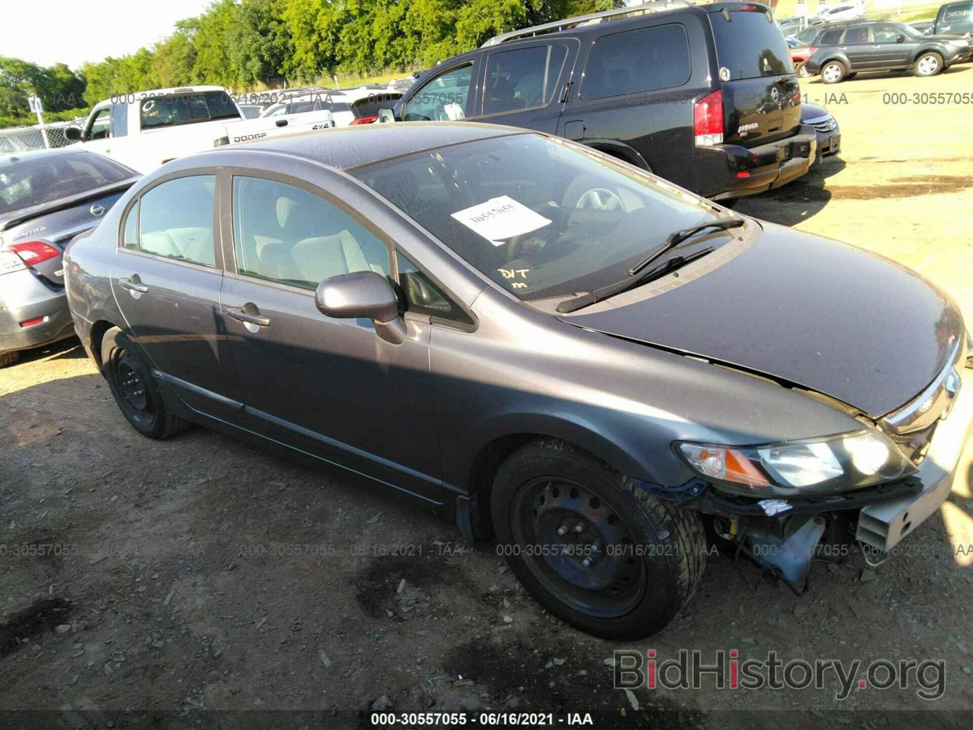 Photo 19XFA165X9E021894 - HONDA CIVIC SDN 2009