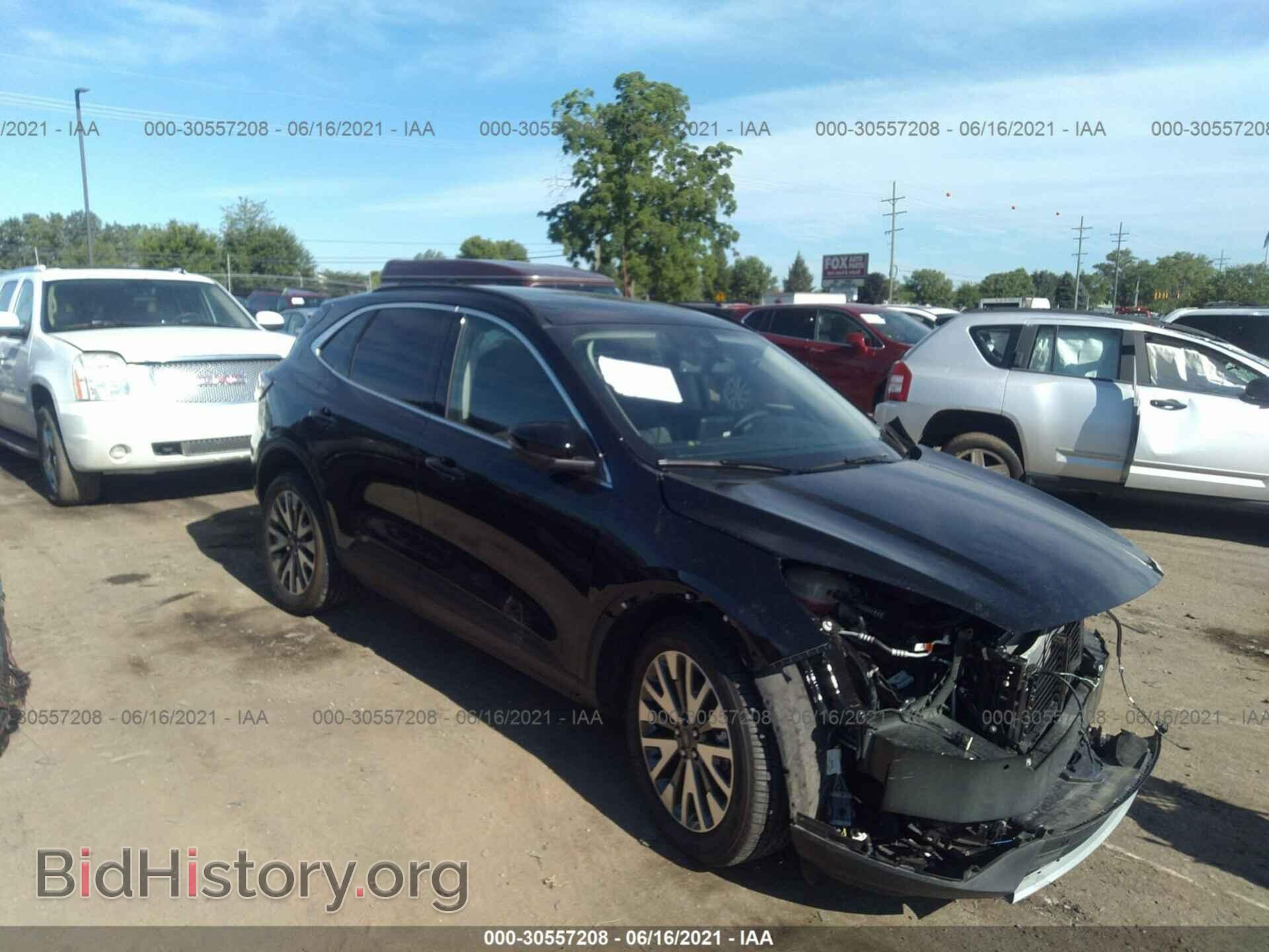 Photo 1FMCU9J95LUA40148 - FORD ESCAPE 2020