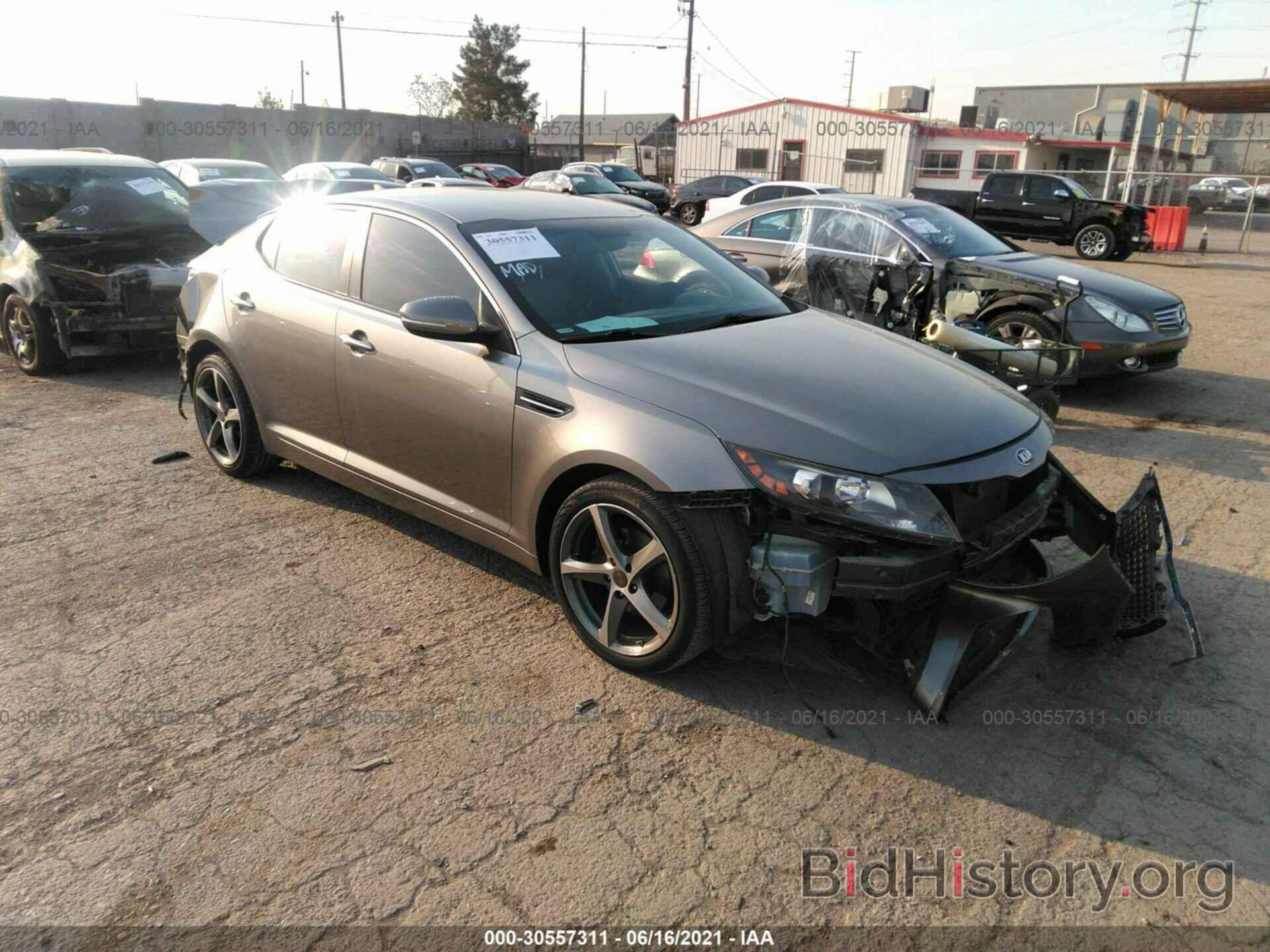 Photo 5XXGN4A78DG109040 - KIA OPTIMA 2013