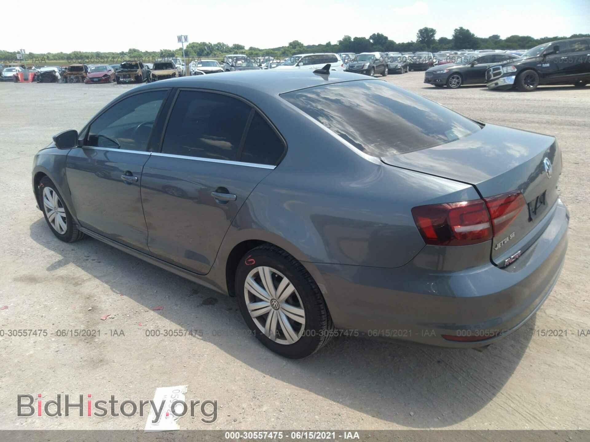 2017 VOLKSWAGEN JETTA - VIN: 3VWDB7AJ2HM314251 - Фото 3
