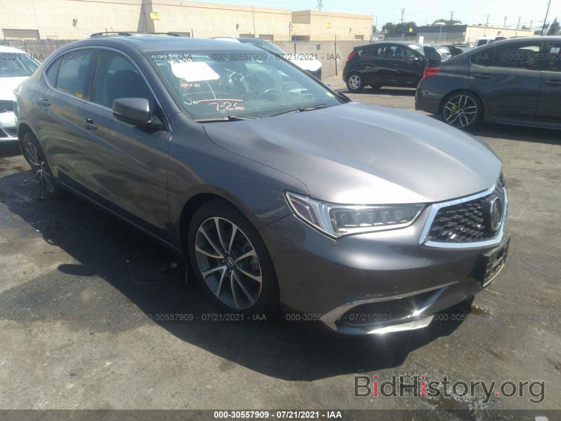 Photo 19UUB2F36KA001807 - ACURA TLX 2019