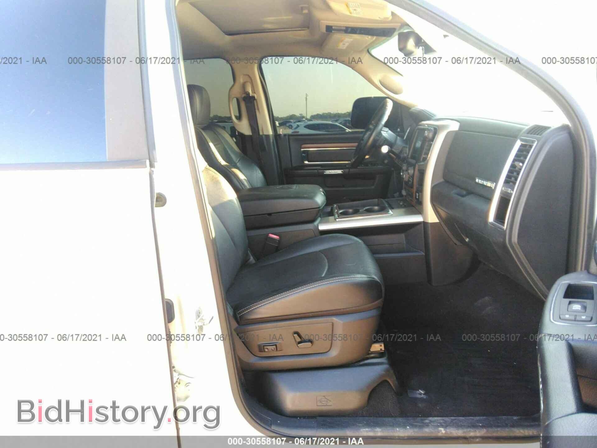 2015 RAM 2500 - VIN: 3C6UR5NL5FG558526 - Фото 5
