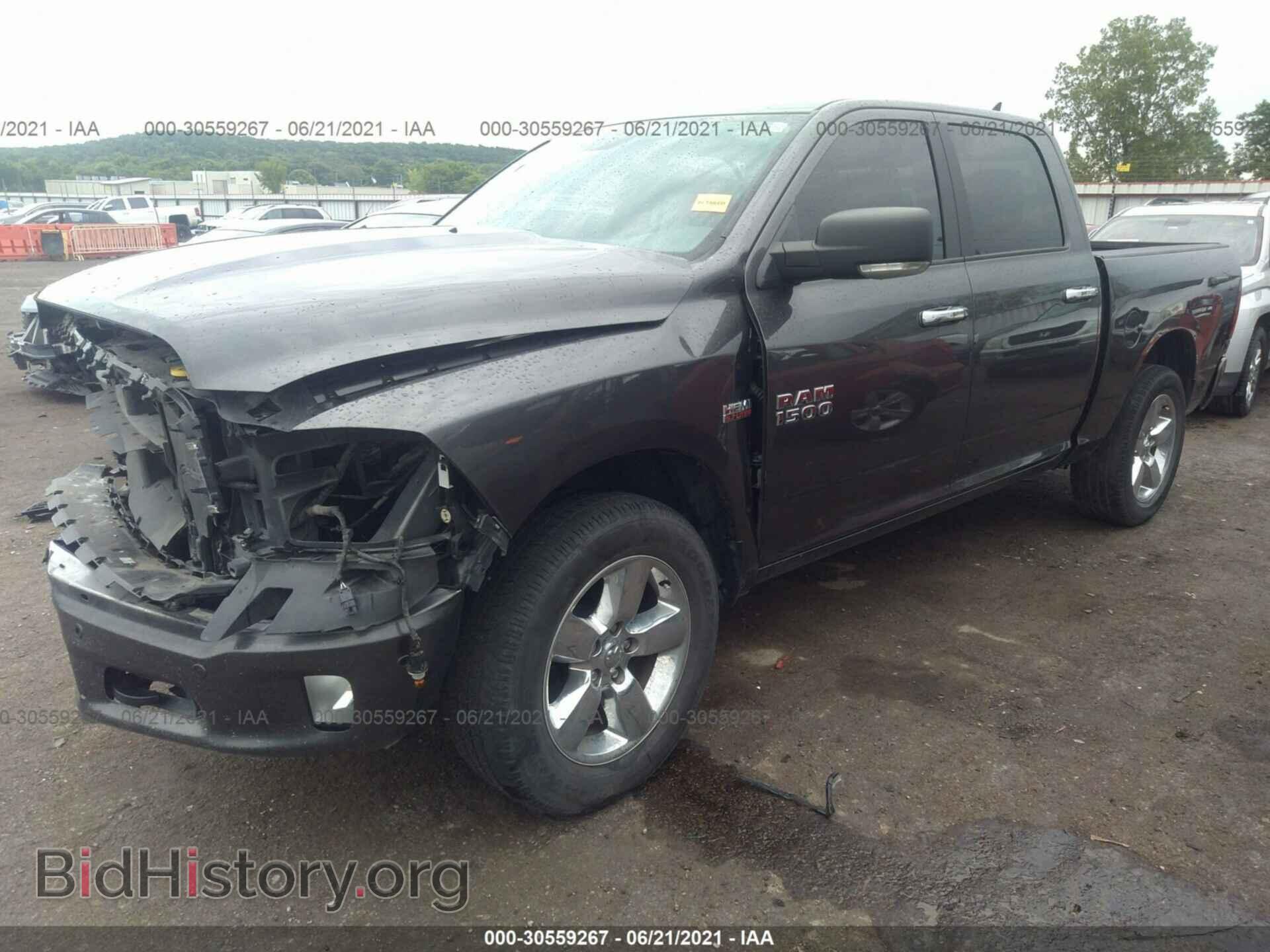 2017 RAM 1500 - VIN: 1C6RR7LT4HS700719 - Photo 2