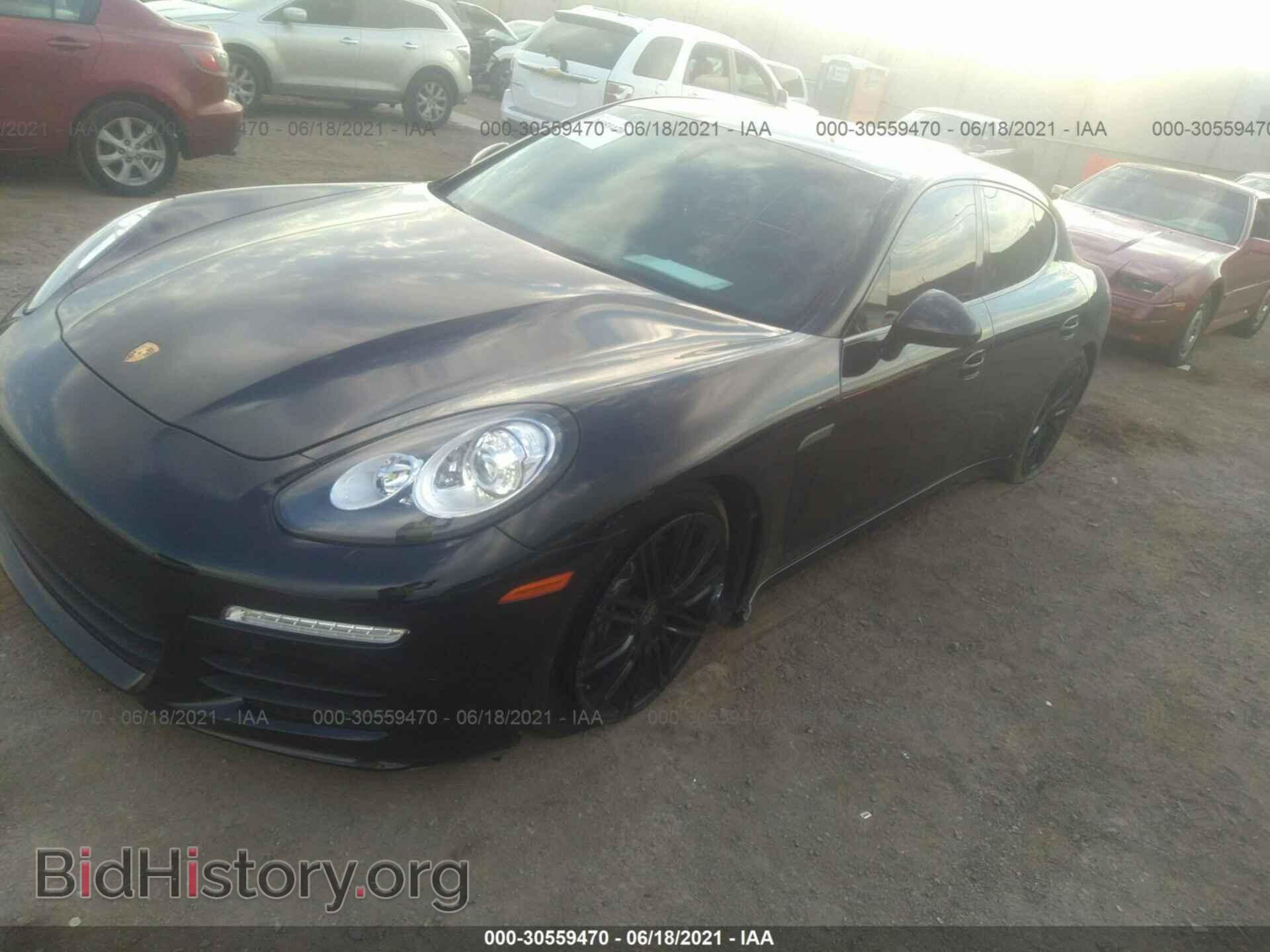 2015 PORSCHE PANAMERA - VIN: WP0AA2A71FL006728 - Фото 2