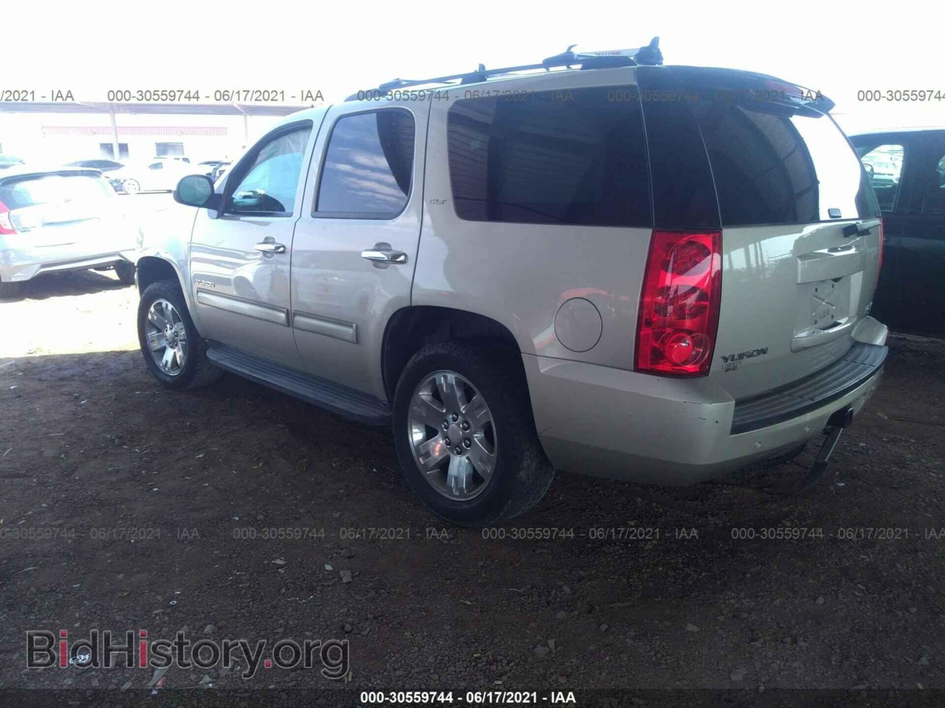 2013 GMC YUKON - VIN: 1GKS2CE07DR142204 - Фото 3