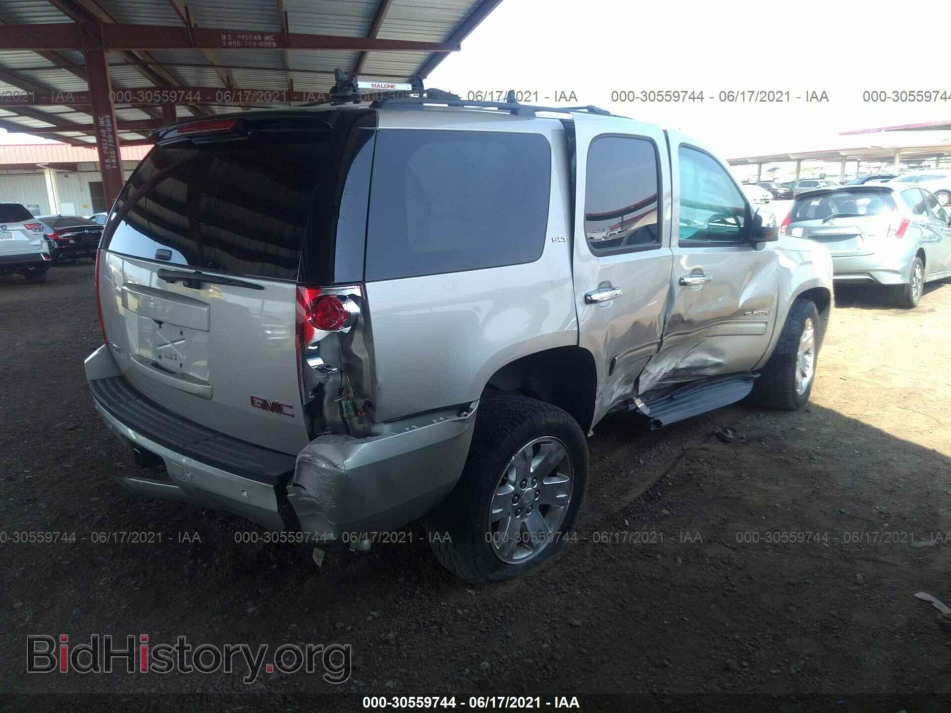 2013 GMC YUKON - VIN: 1GKS2CE07DR142204 - Фото 4
