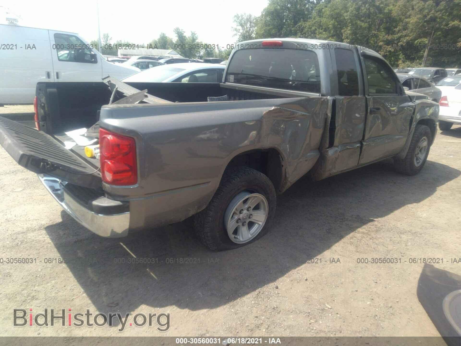 2011 RAM DAKOTA - VIN: 1D7RE2BK0BS631654 - Фото 4