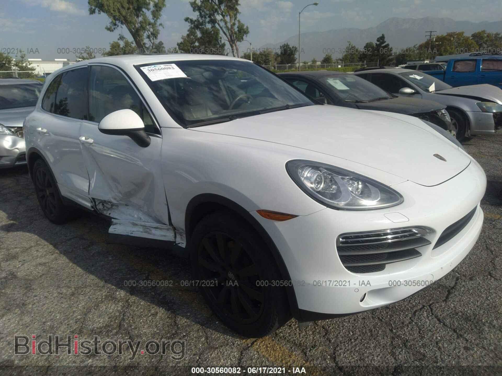 Photo WP1AB2A28DLA83576 - PORSCHE CAYENNE 2013
