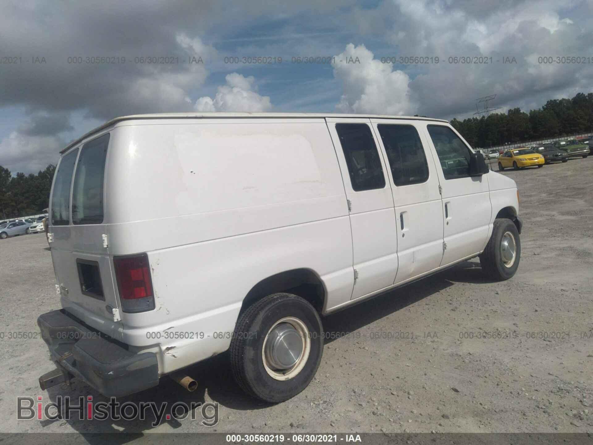 2006 FORD ECONOLINE CARGO VAN - VIN: 1FTNE24W66DB11896 - Photo 4