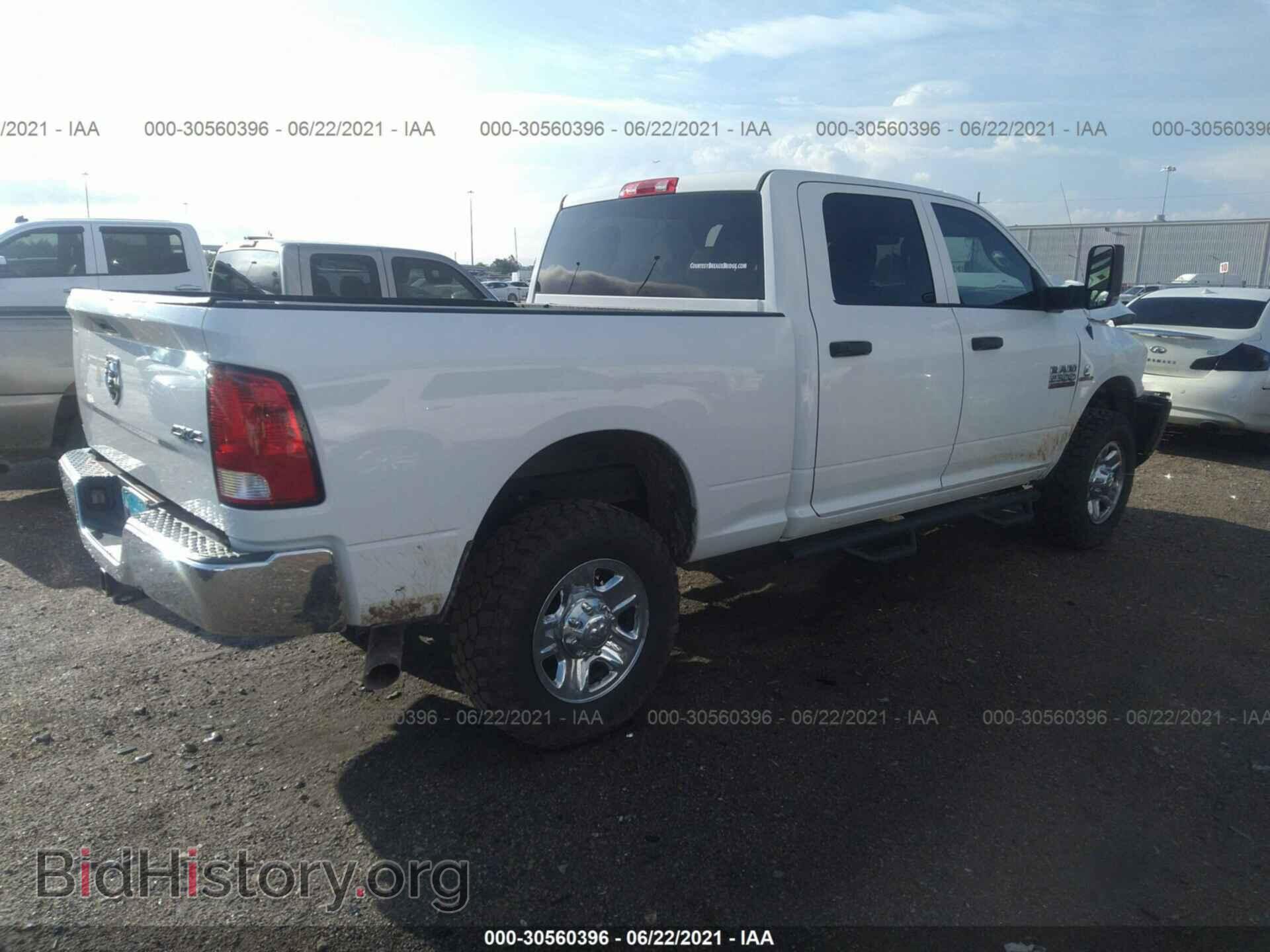 2017 RAM 2500 - VIN: 3C6UR5CL1HG554673 - Фото 4
