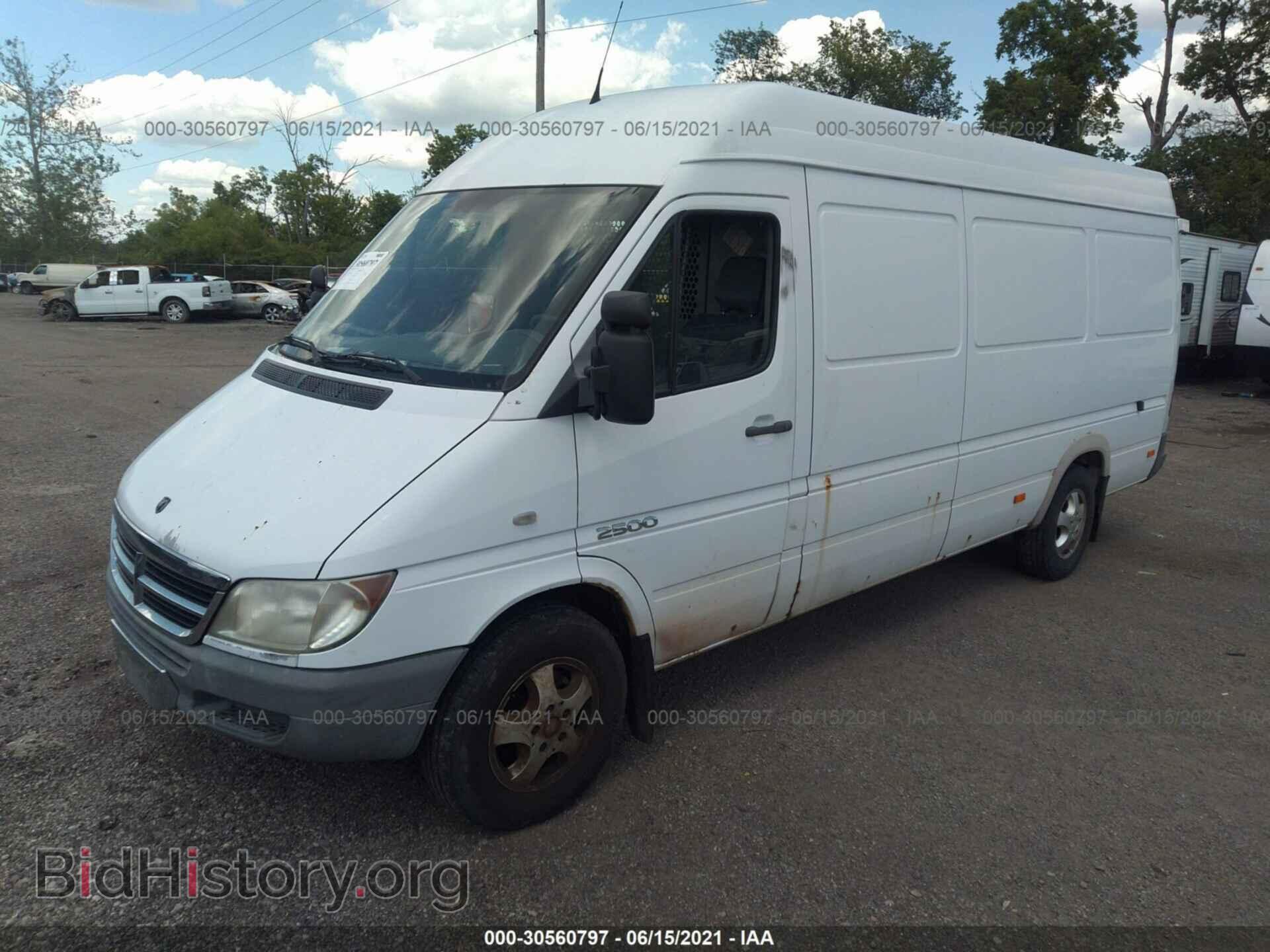 2006 DODGE SPRINTER - VIN: WD0PD744365905327 - Photo 2