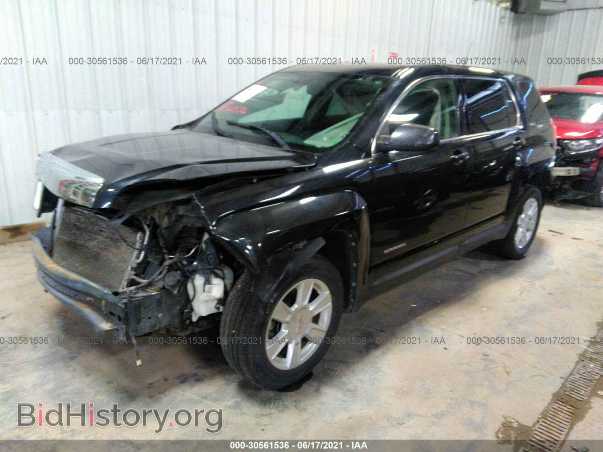 2011 GMC TERRAIN - VIN: 2CTFLREC8B6448011 - Фото 2
