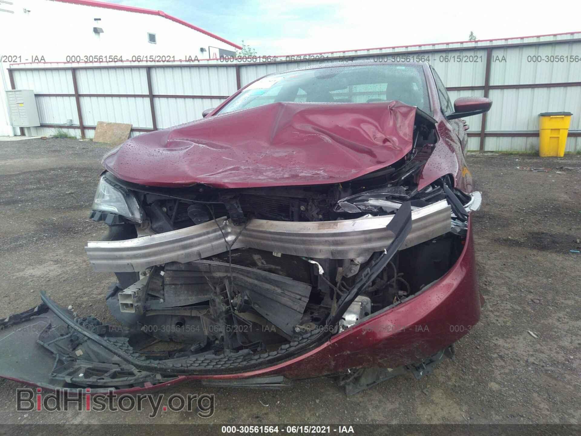 2016 CHRYSLER 200 - VIN: 1C3CCCDG1GN126219 - Фото 6