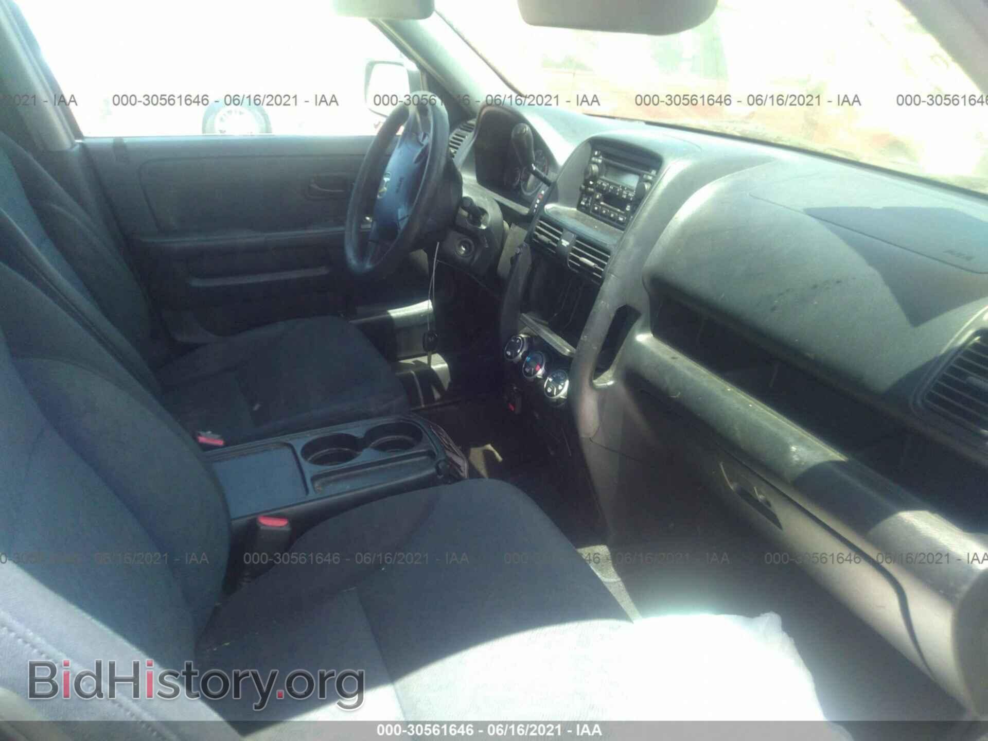 2006 HONDA CR-V - VIN: JHLRD68596C005982 - Фото 5