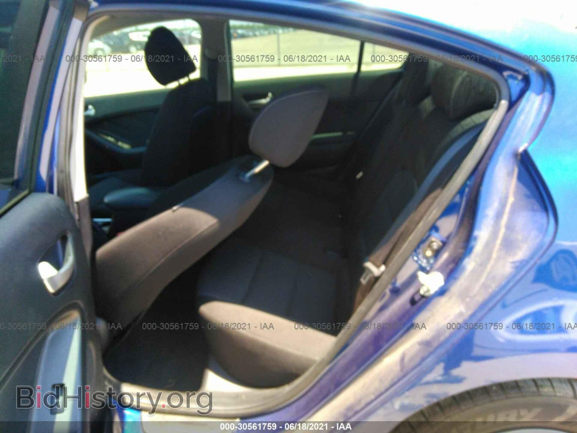 2017 KIA FORTE - VIN: 3KPFK4A78HE147855 - Фото 8