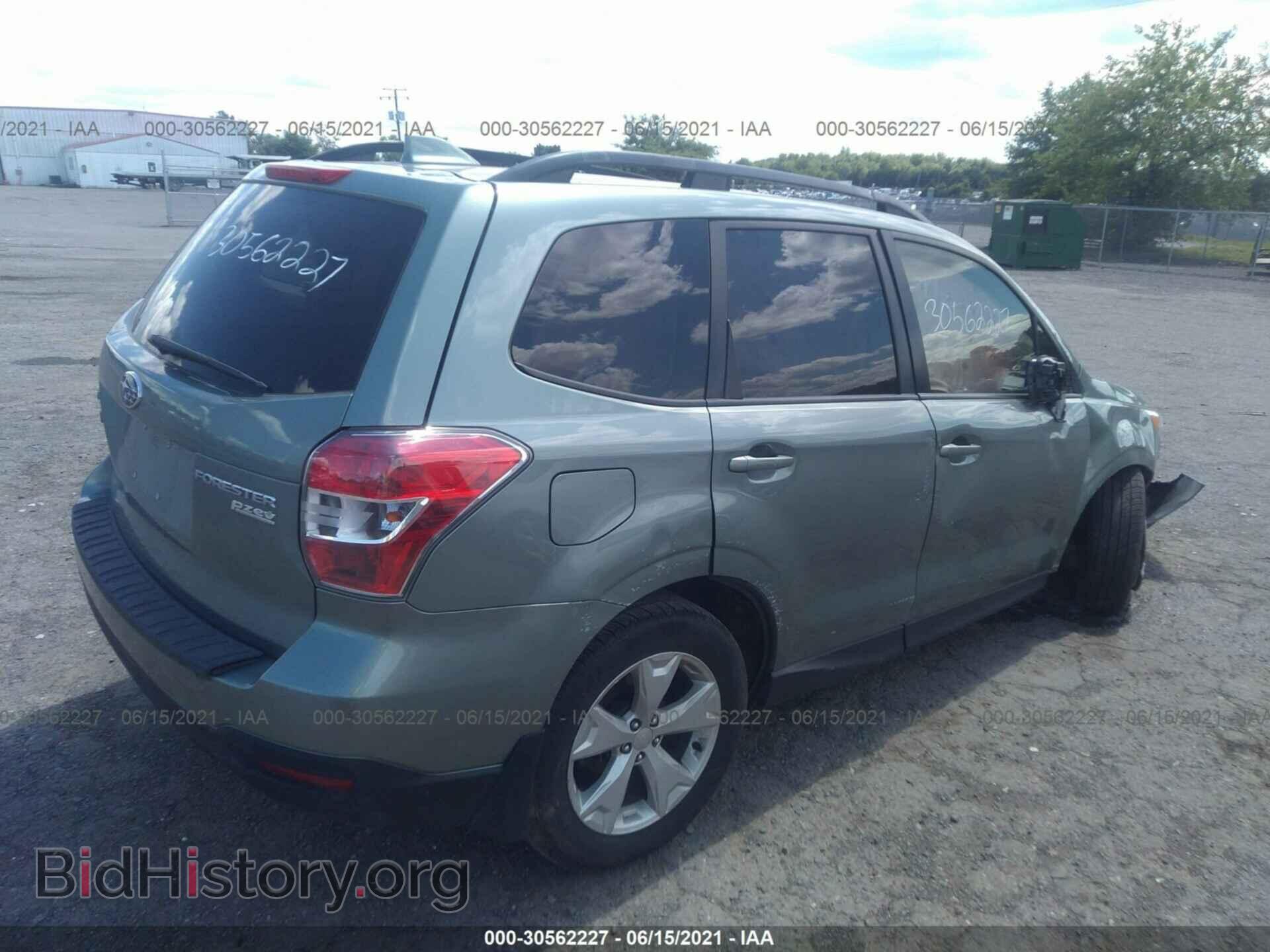 2016 SUBARU FORESTER - VIN: JF2SJADC8GH439721 - Фото 4