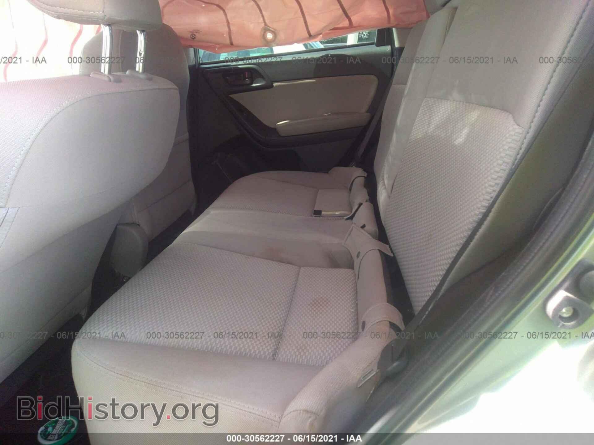 2016 SUBARU FORESTER - VIN: JF2SJADC8GH439721 - Фото 8