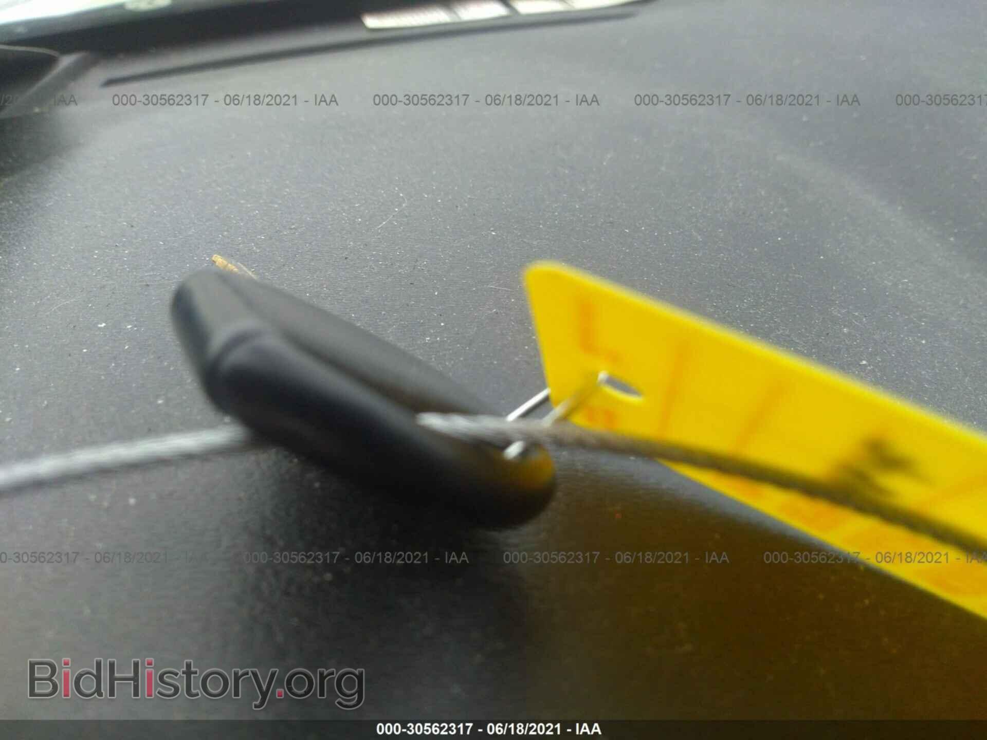 2009 FORD FOCUS - VIN: 1FAHP35N19W136013 - Фото 11