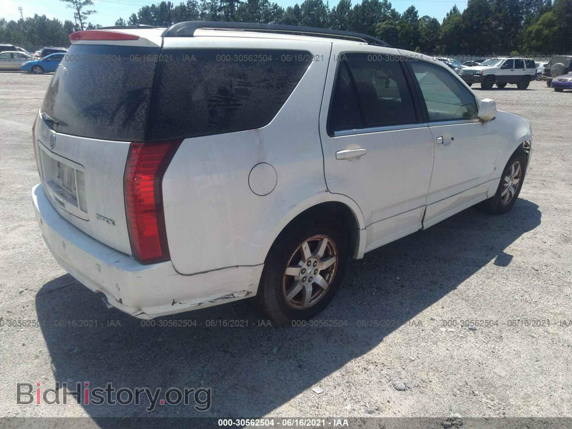 2006 CADILLAC SRX - VIN: 1GYEE637860182097 - Фото 4