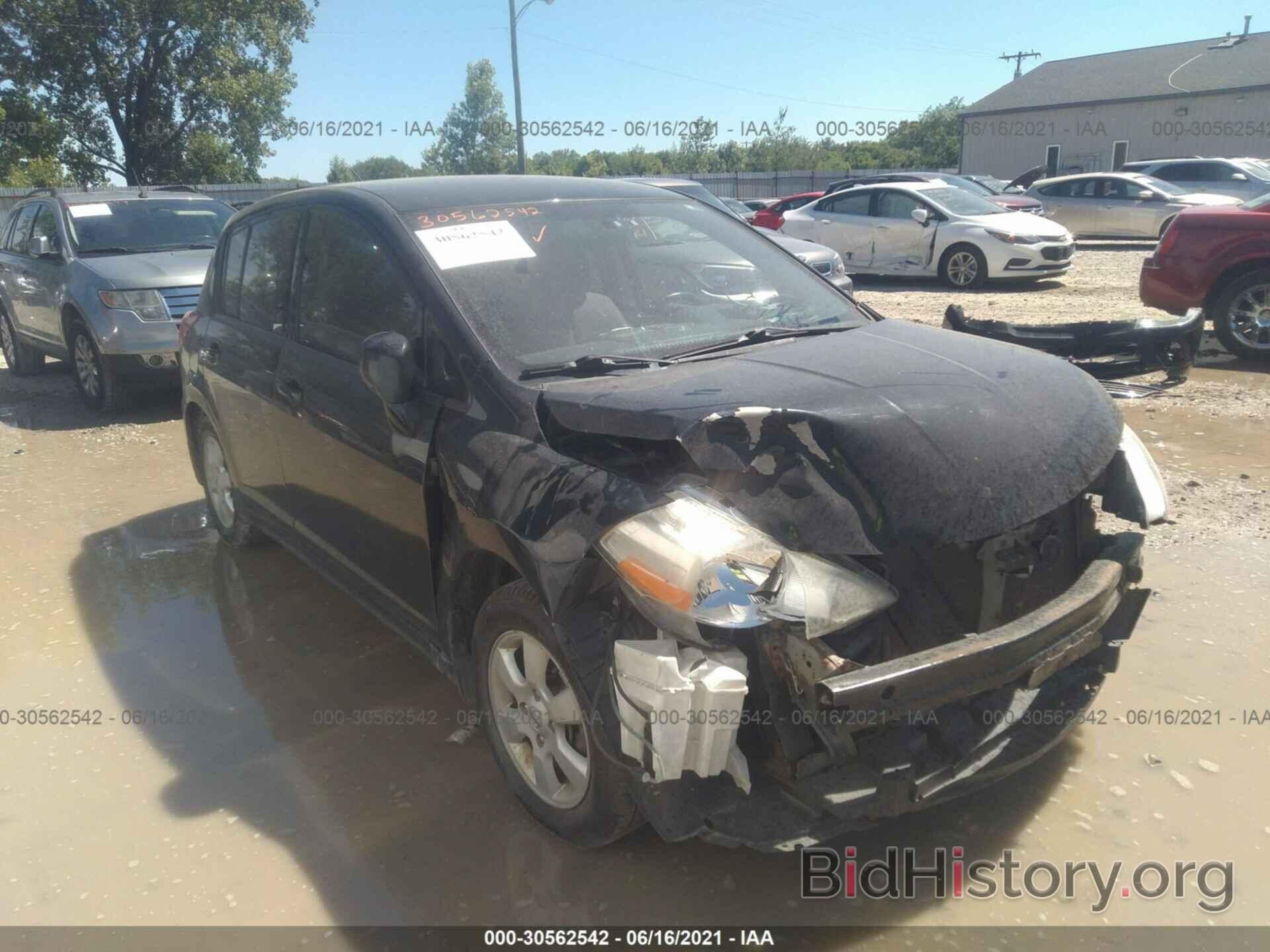 Photo 3N1BC13E39L374909 - NISSAN VERSA 2009