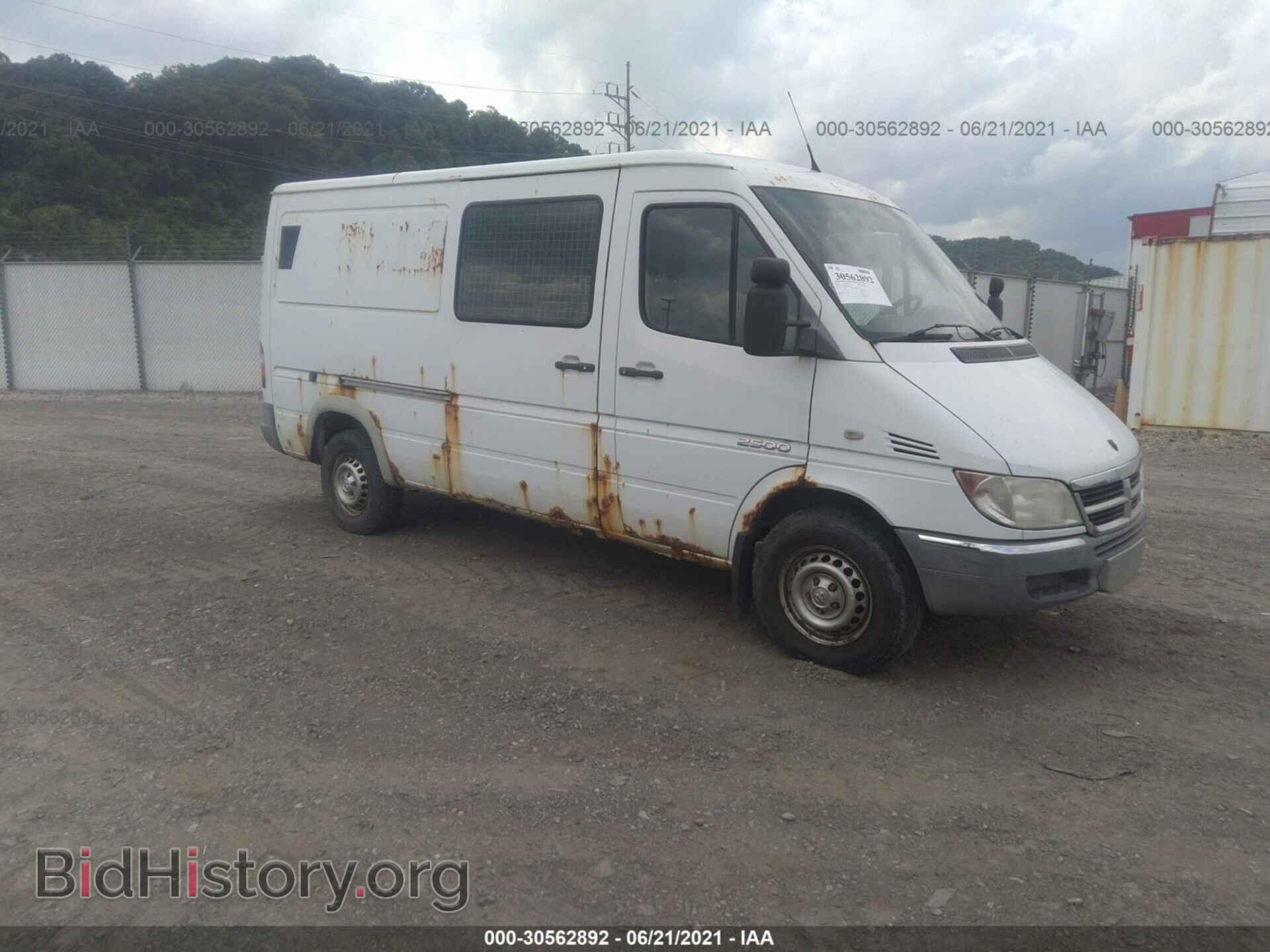 Фотография WD0PD644565957794 - DODGE SPRINTER 2006