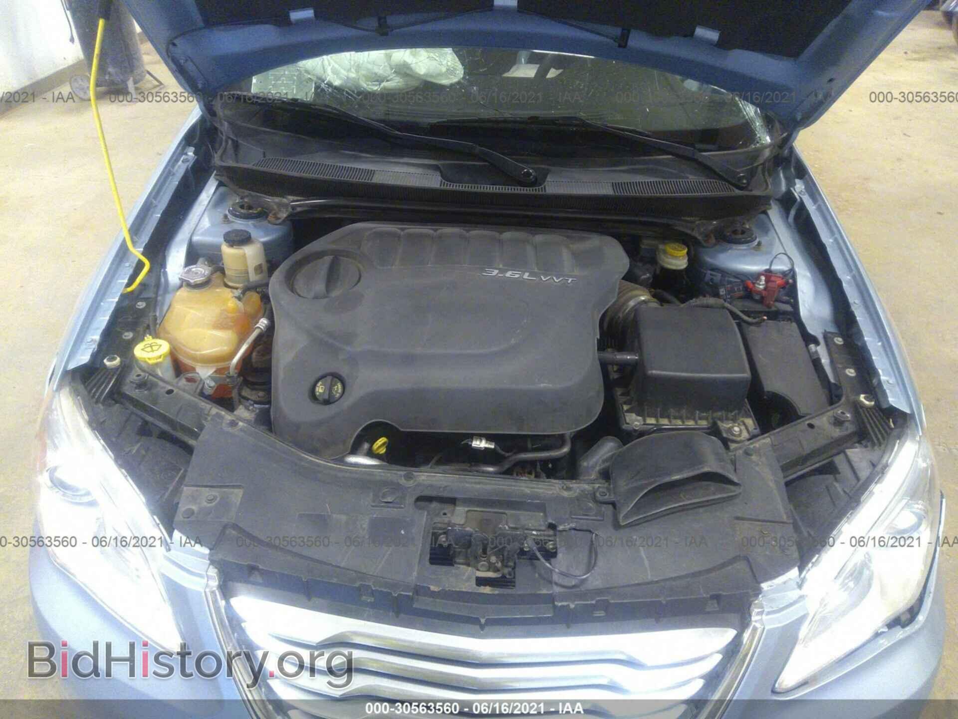 2012 CHRYSLER 200 - VIN: 1C3CCBAG6CN228463 - Фото 10