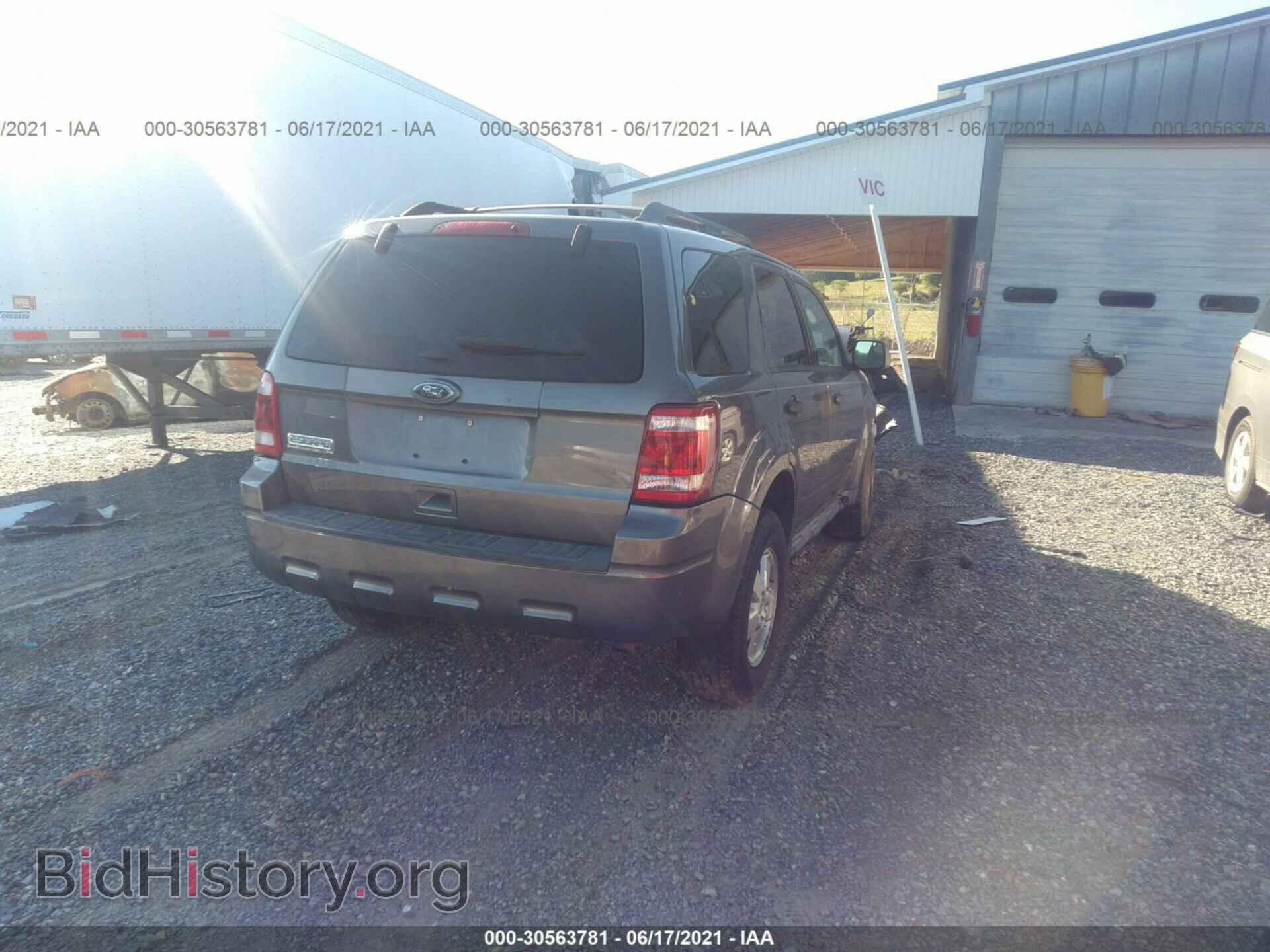 2012 FORD ESCAPE - VIN: 1FMCU0D70CKC75302 - Фото 4