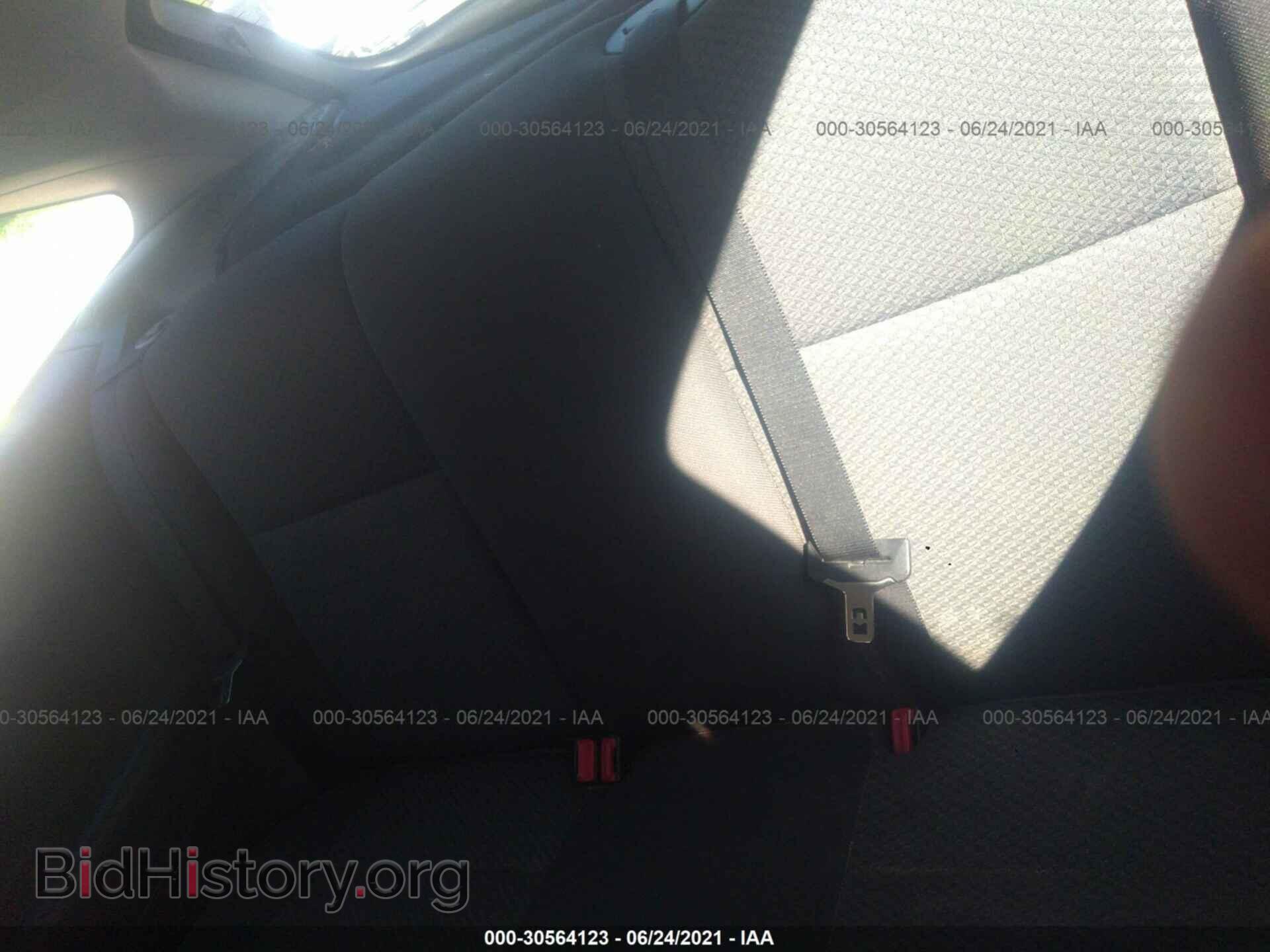 2007 FORD FOCUS - VIN: 1FAHP31N77W193724 - Фото 8