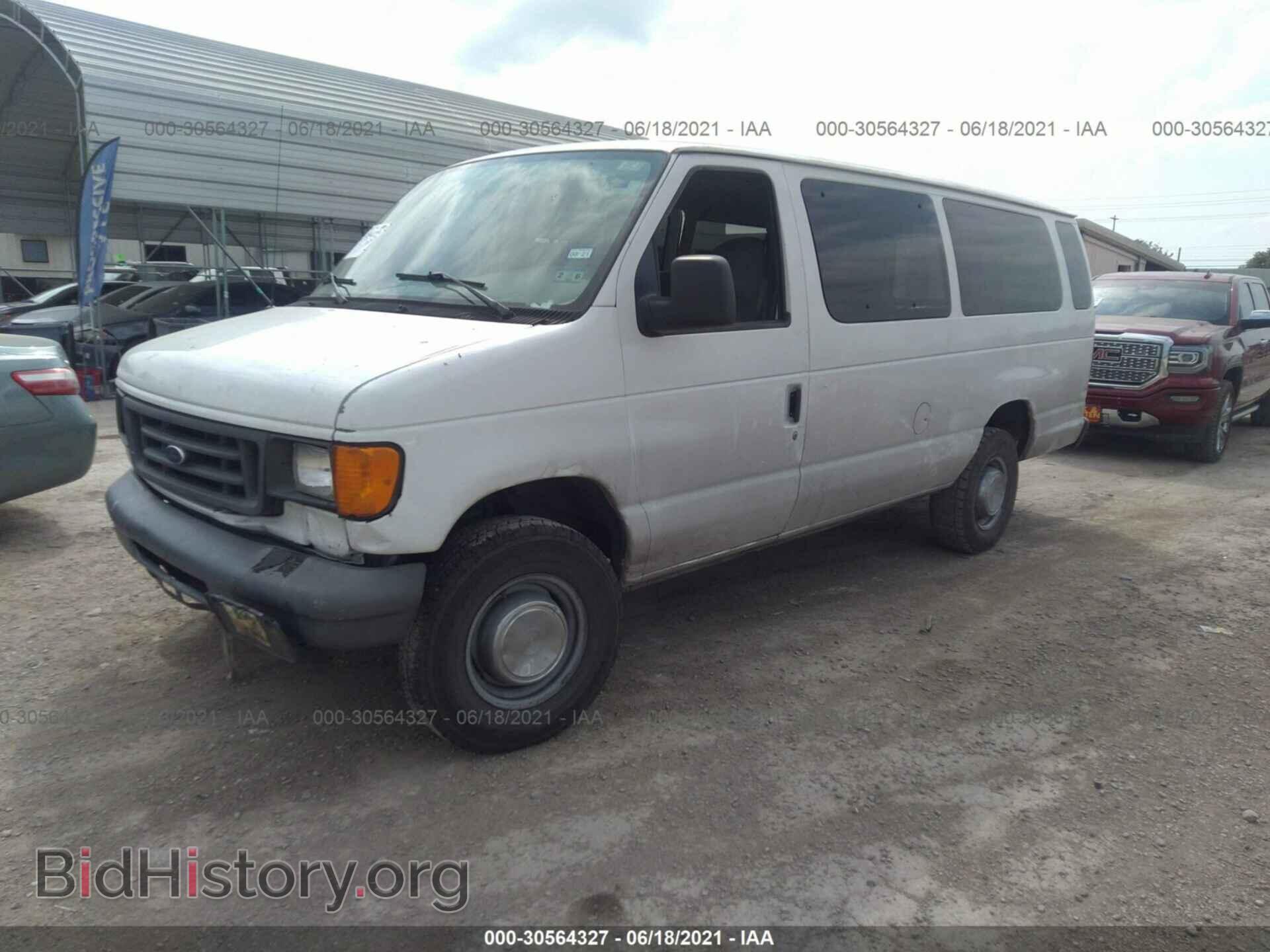2006 FORD ECONOLINE CARGO VAN - VIN: 1FTSS34L66DB03109 - Photo 2