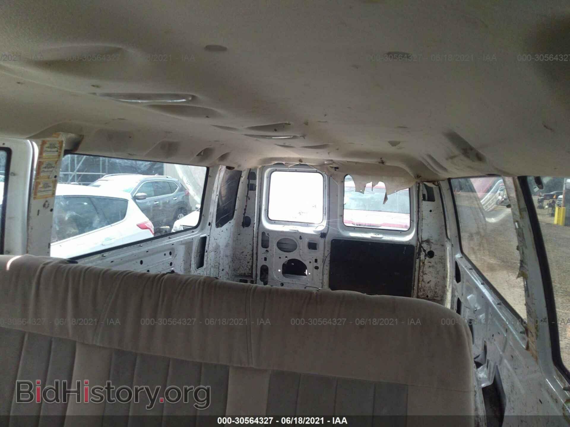 2006 FORD ECONOLINE CARGO VAN - VIN: 1FTSS34L66DB03109 - Photo 8