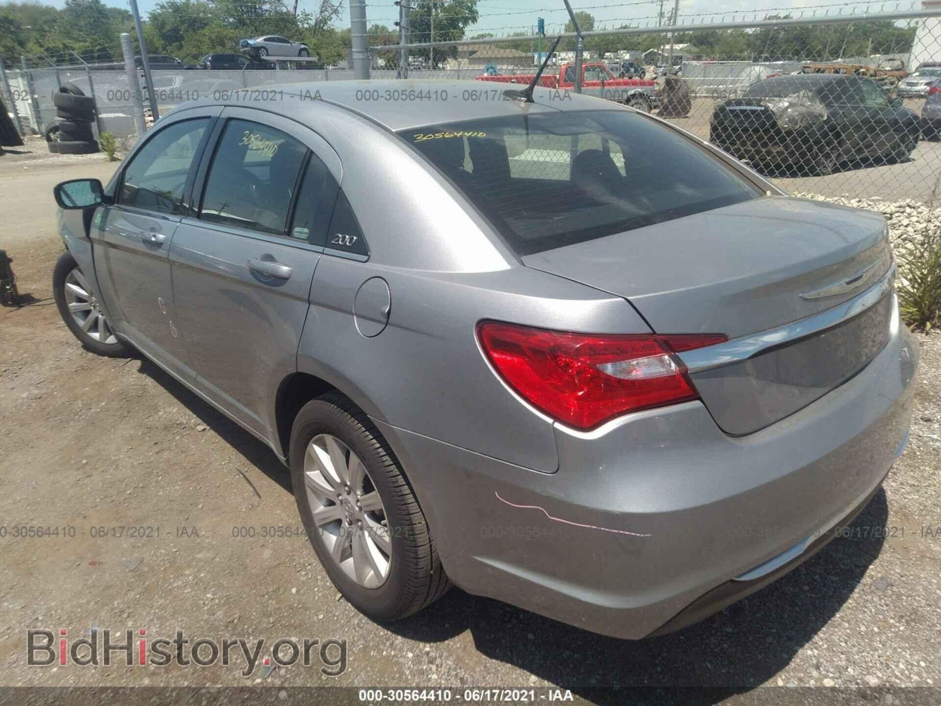 2013 CHRYSLER 200 - VIN: 1C3CCBBB2DN737910 - Фото 3