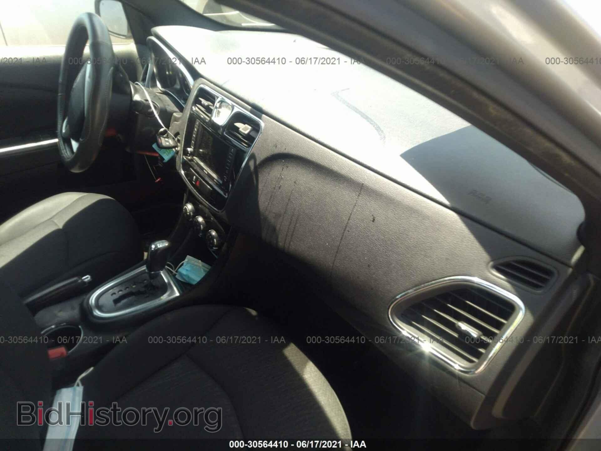 2013 CHRYSLER 200 - VIN: 1C3CCBBB2DN737910 - Фото 5