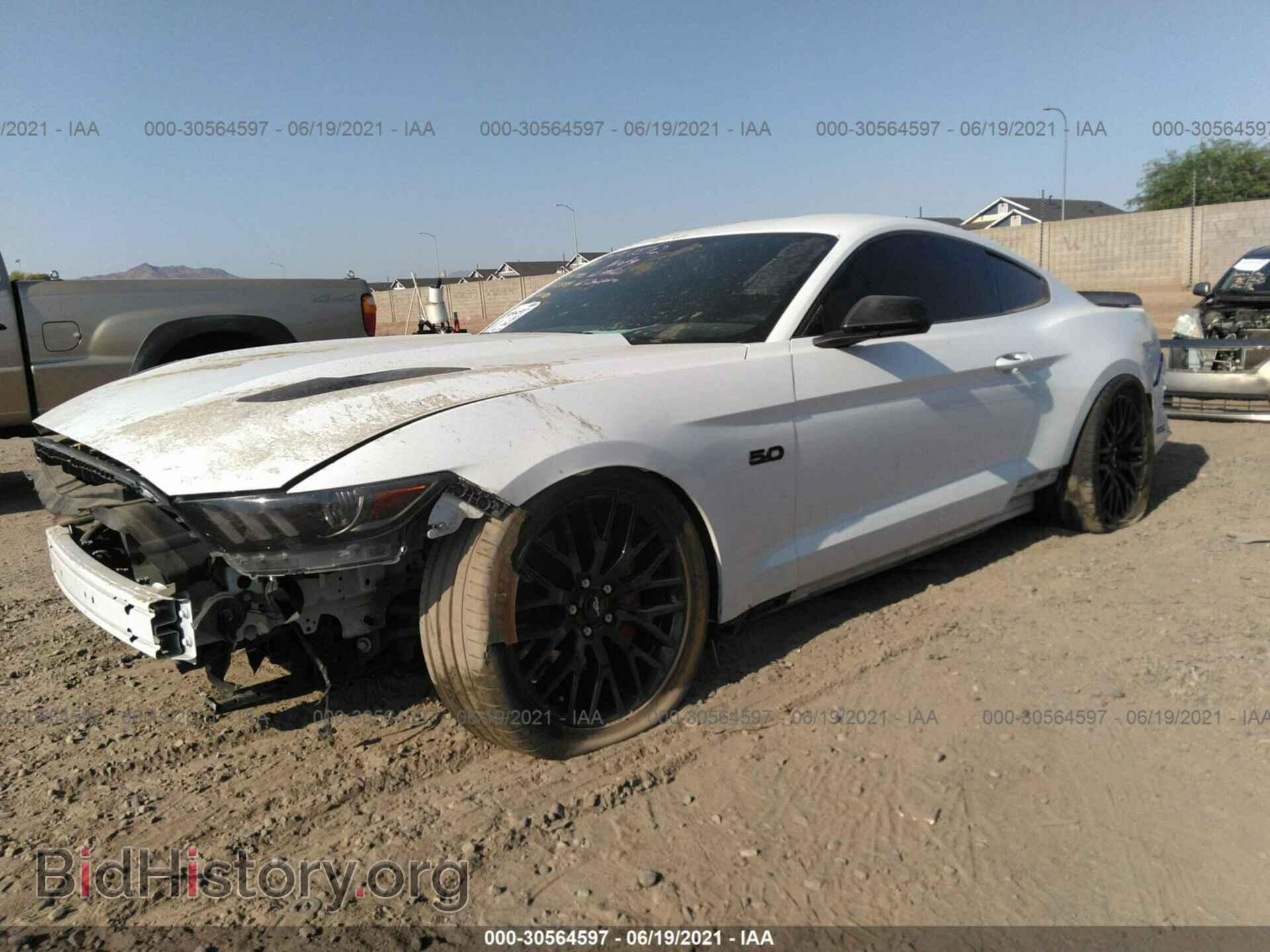 2017 FORD MUSTANG - VIN: 1FA6P8CFXH5266070 - Фото 2