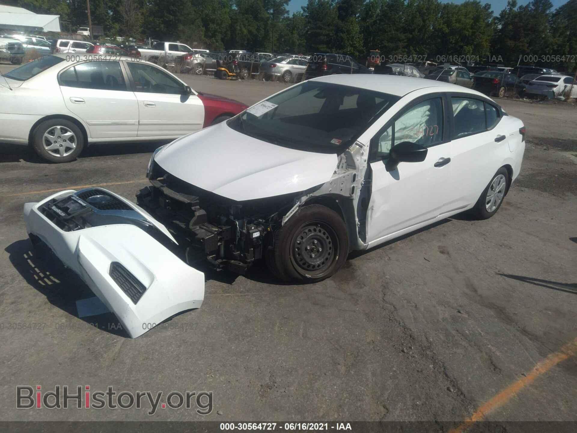 2020 NISSAN VERSA - VIN: 3N1CN8DV8LL812983 - Фото 2