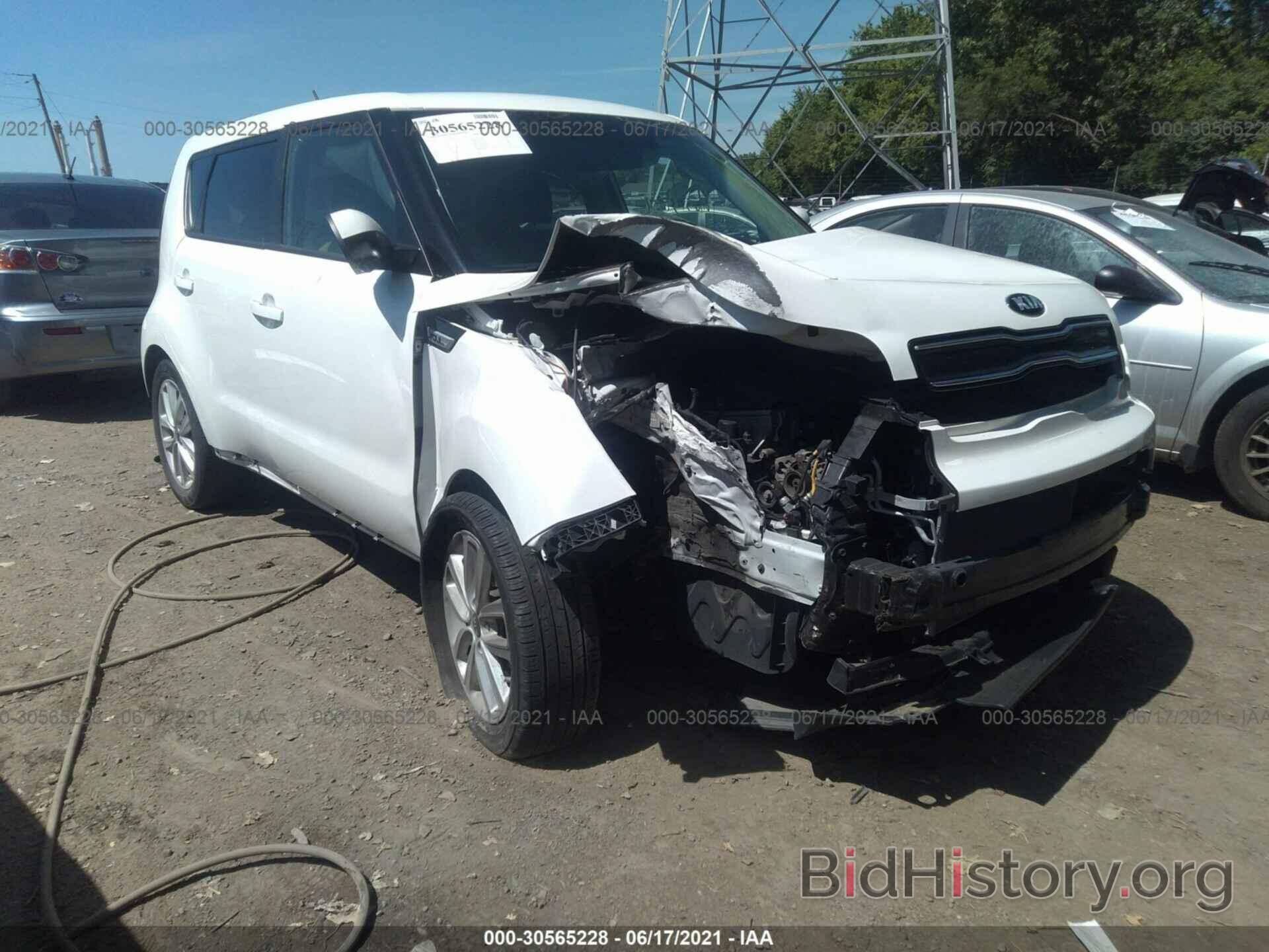 Photo KNDJP3A53K7664394 - KIA SOUL 2019