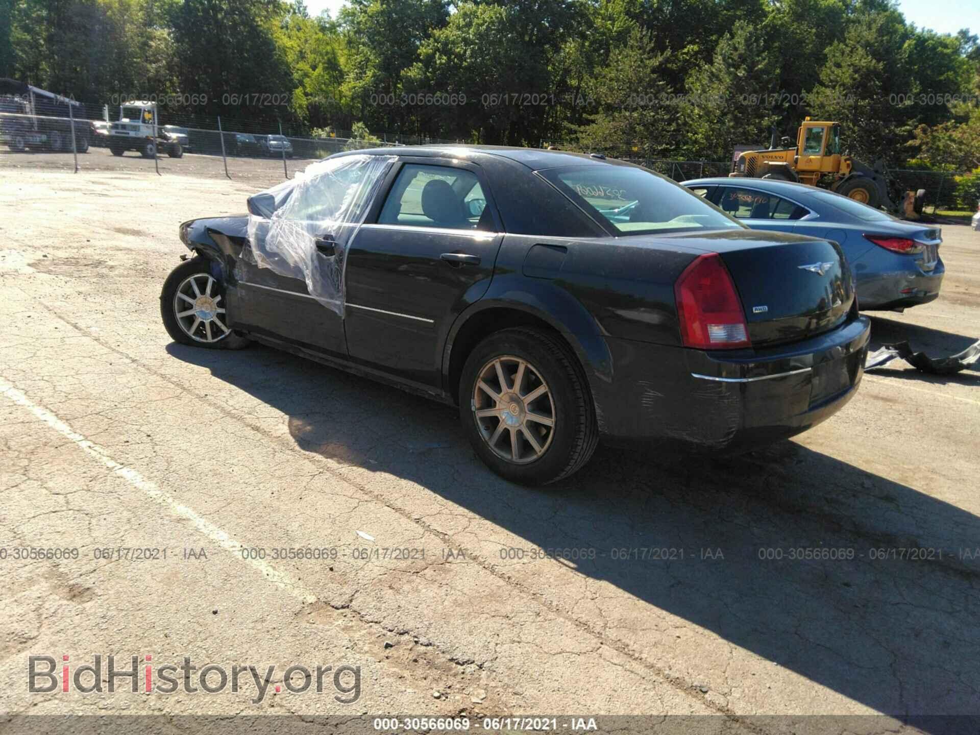 2007 CHRYSLER 300 - VIN: 2C3KK53G87H820801 - Фото 4