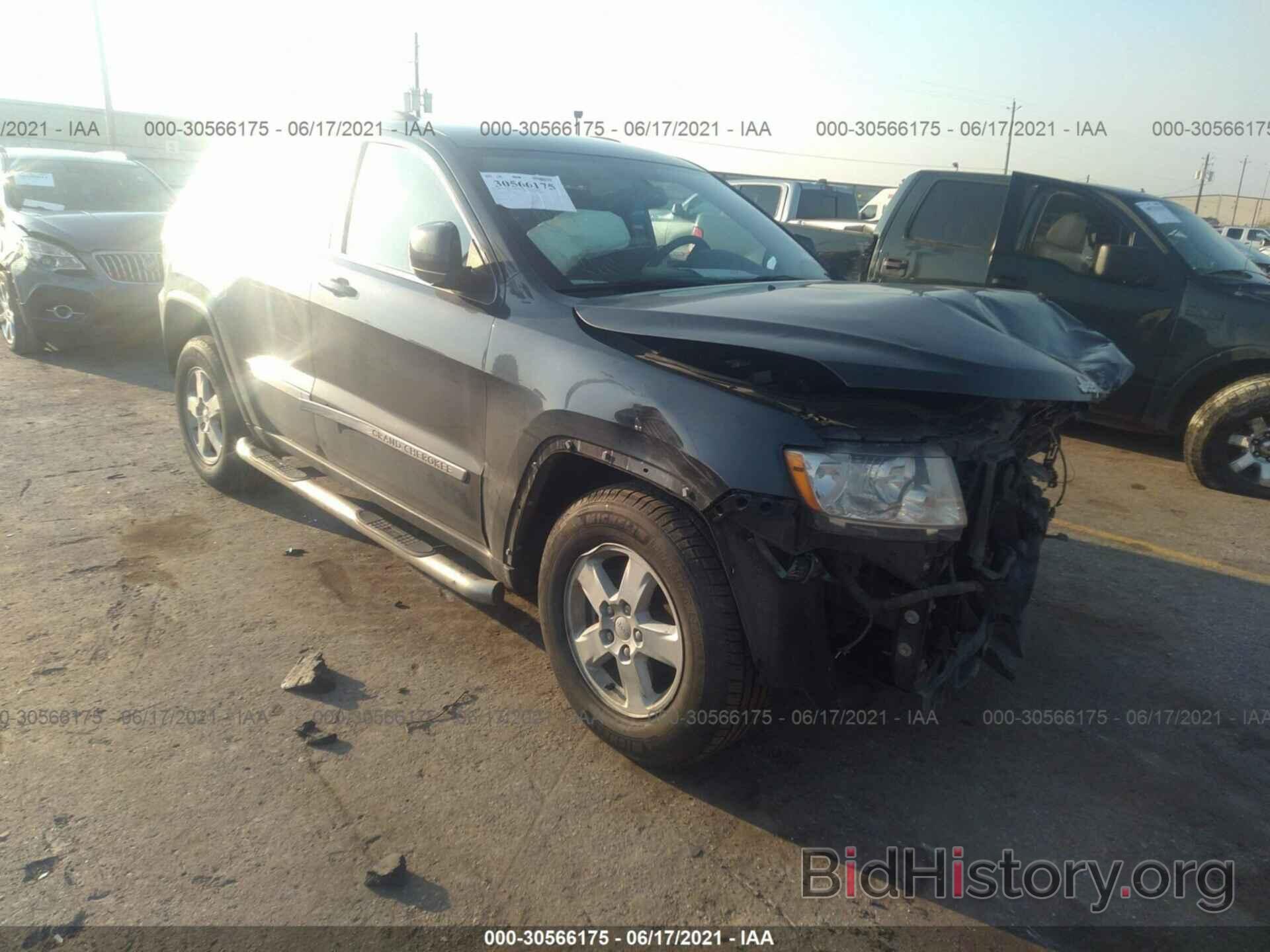 Photo 1C4RJFAG1DC572864 - JEEP GRAND CHEROKEE 2013