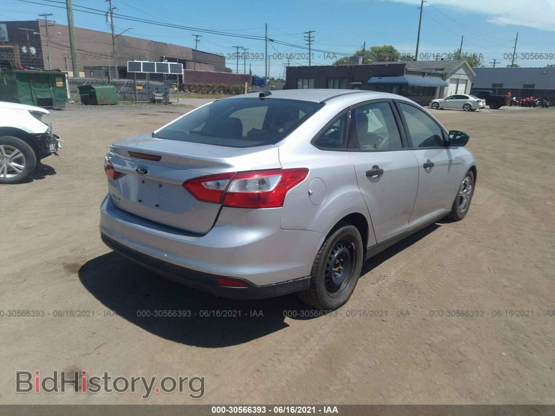 2012 FORD FOCUS - VIN: 1FAHP3E23CL323333 - Фото 4