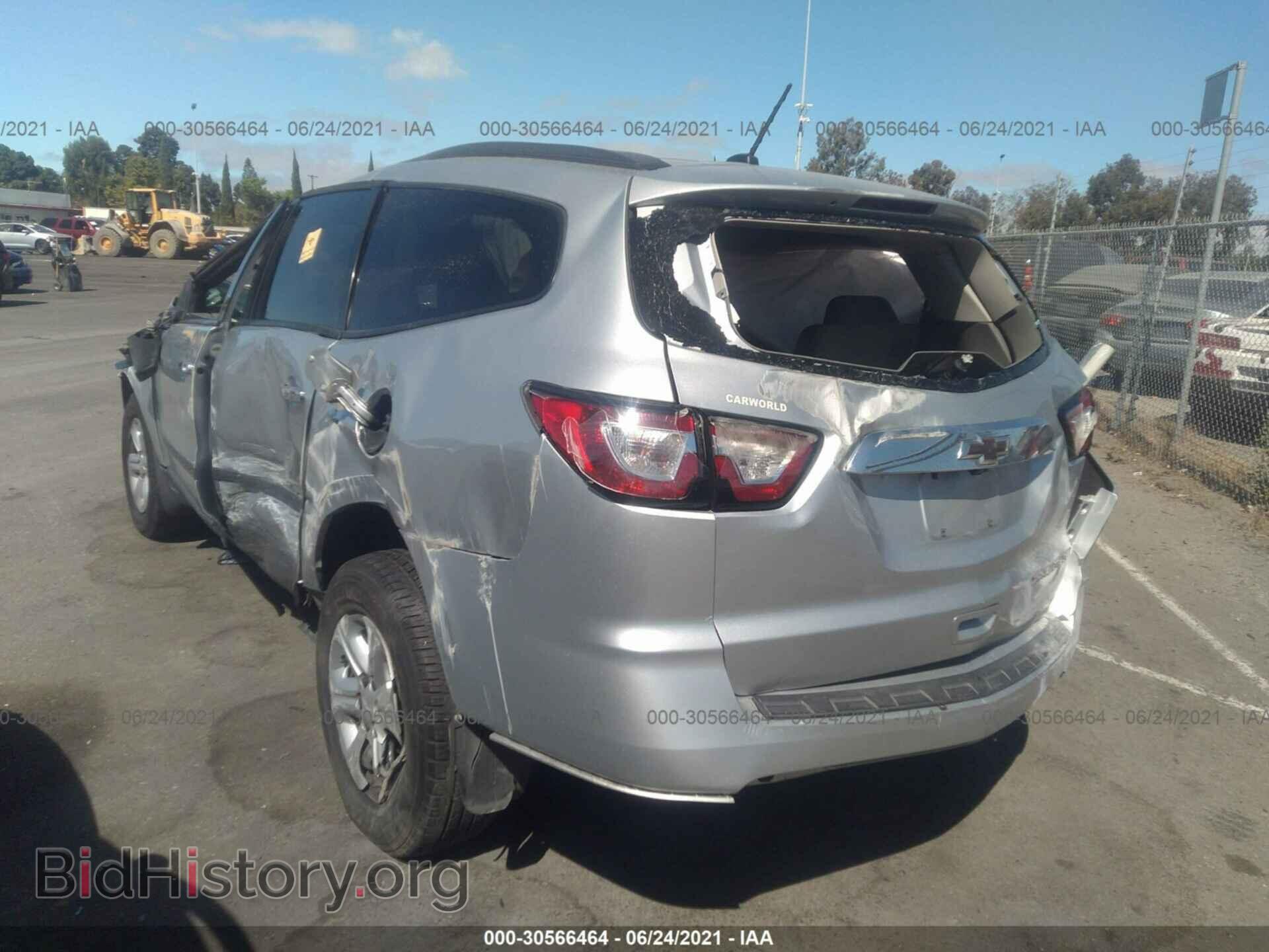2015 CHEVROLET TRAVERSE - VIN: 1GNKRFKD9FJ107463 - Фото 3