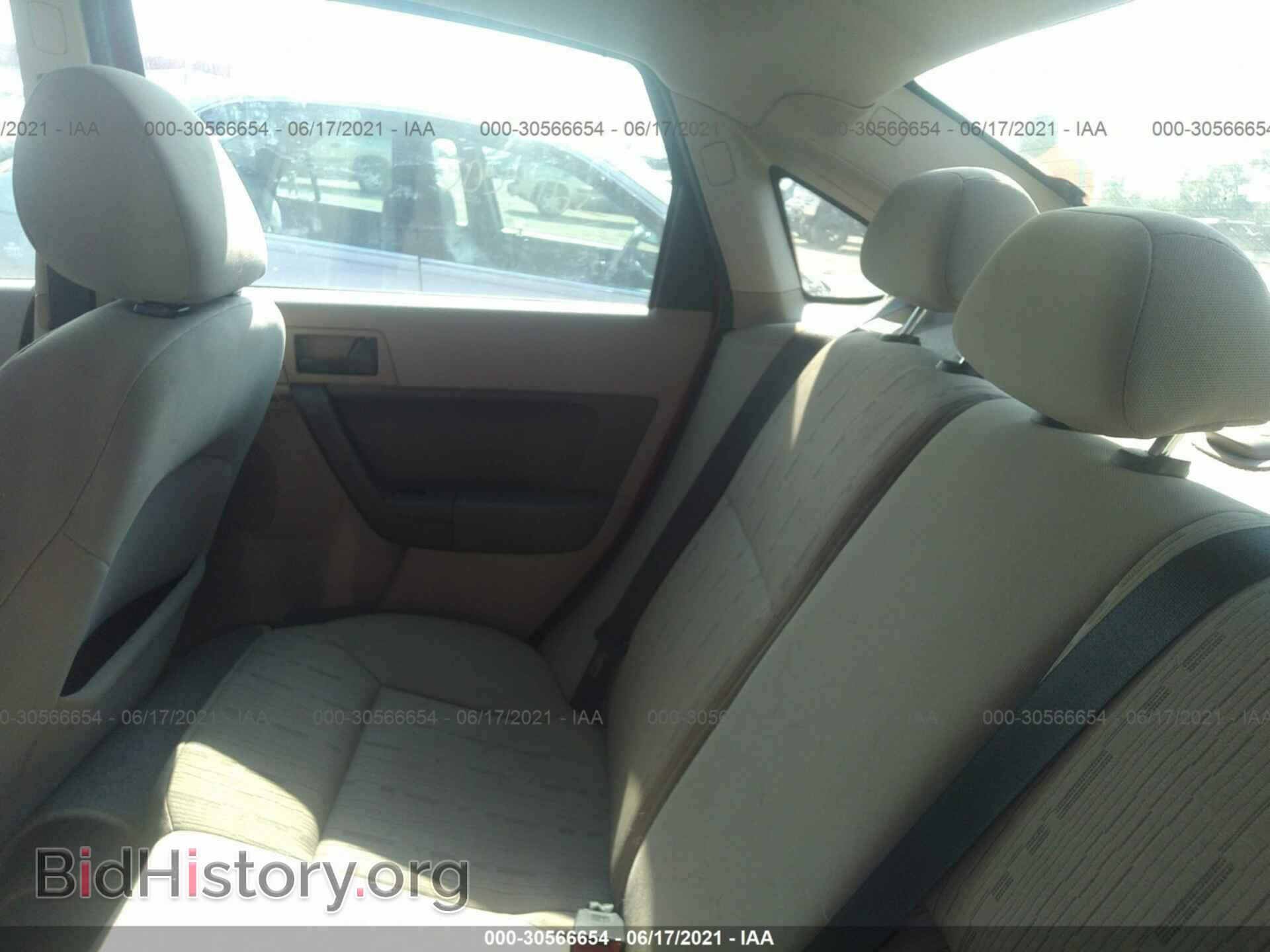 2011 FORD FOCUS - VIN: 1FAHP3FN3BW159345 - Фото 8