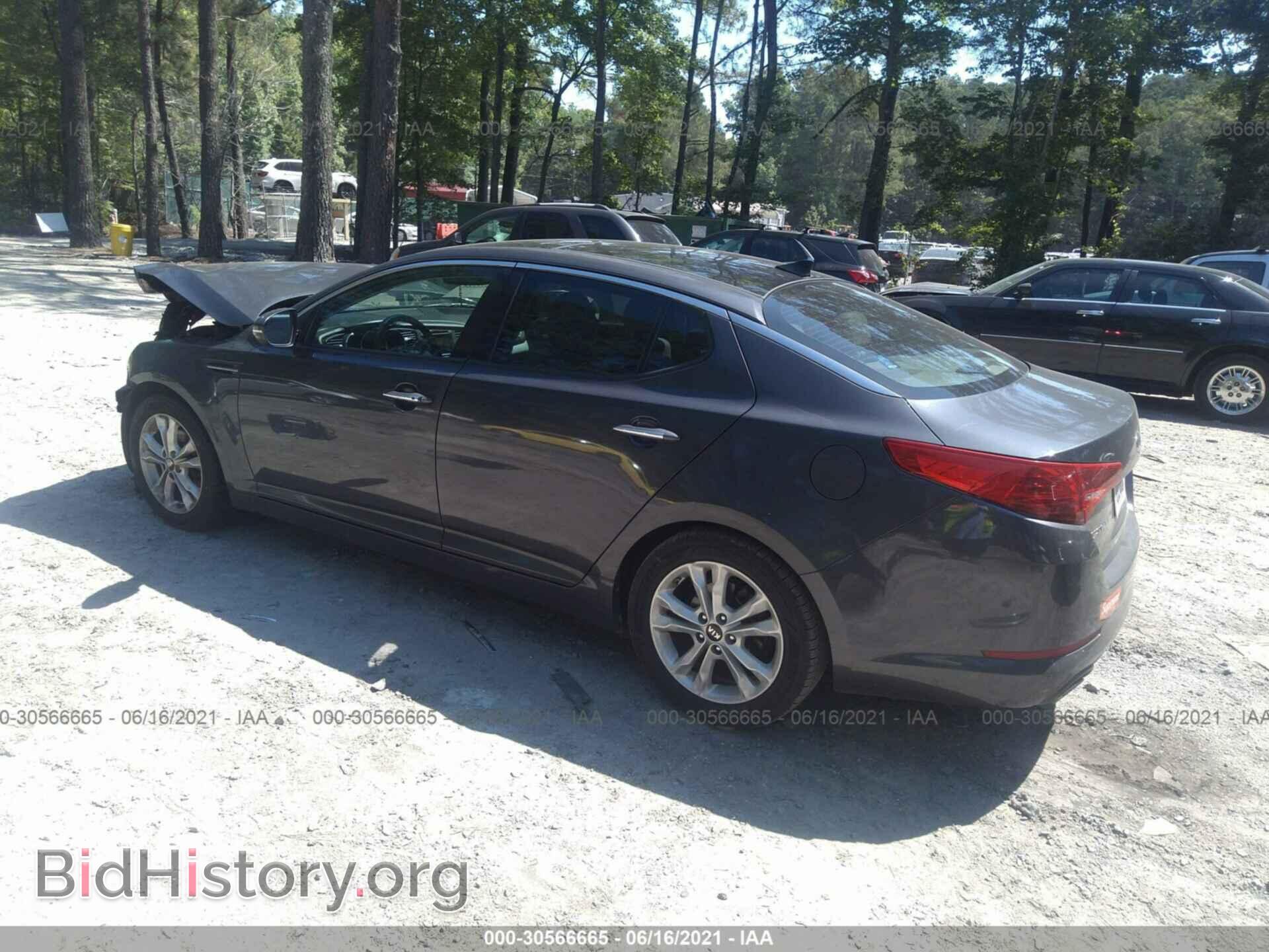 2011 KIA OPTIMA - VIN: KNAGN4A73B5057590 - Фото 3