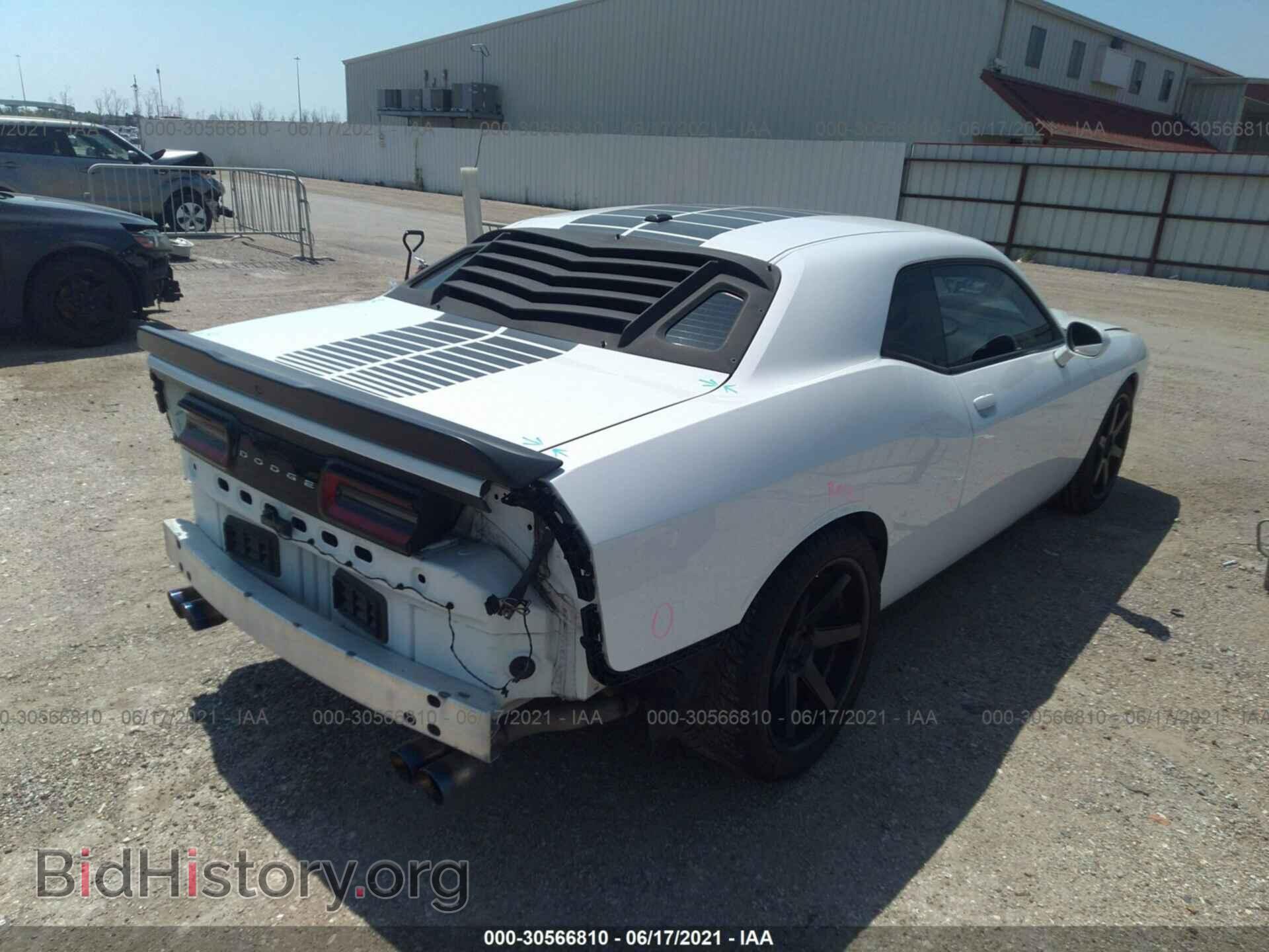 2016 DODGE CHALLENGER - VIN: 2C3CDZAG7GH245342 - Фото 4