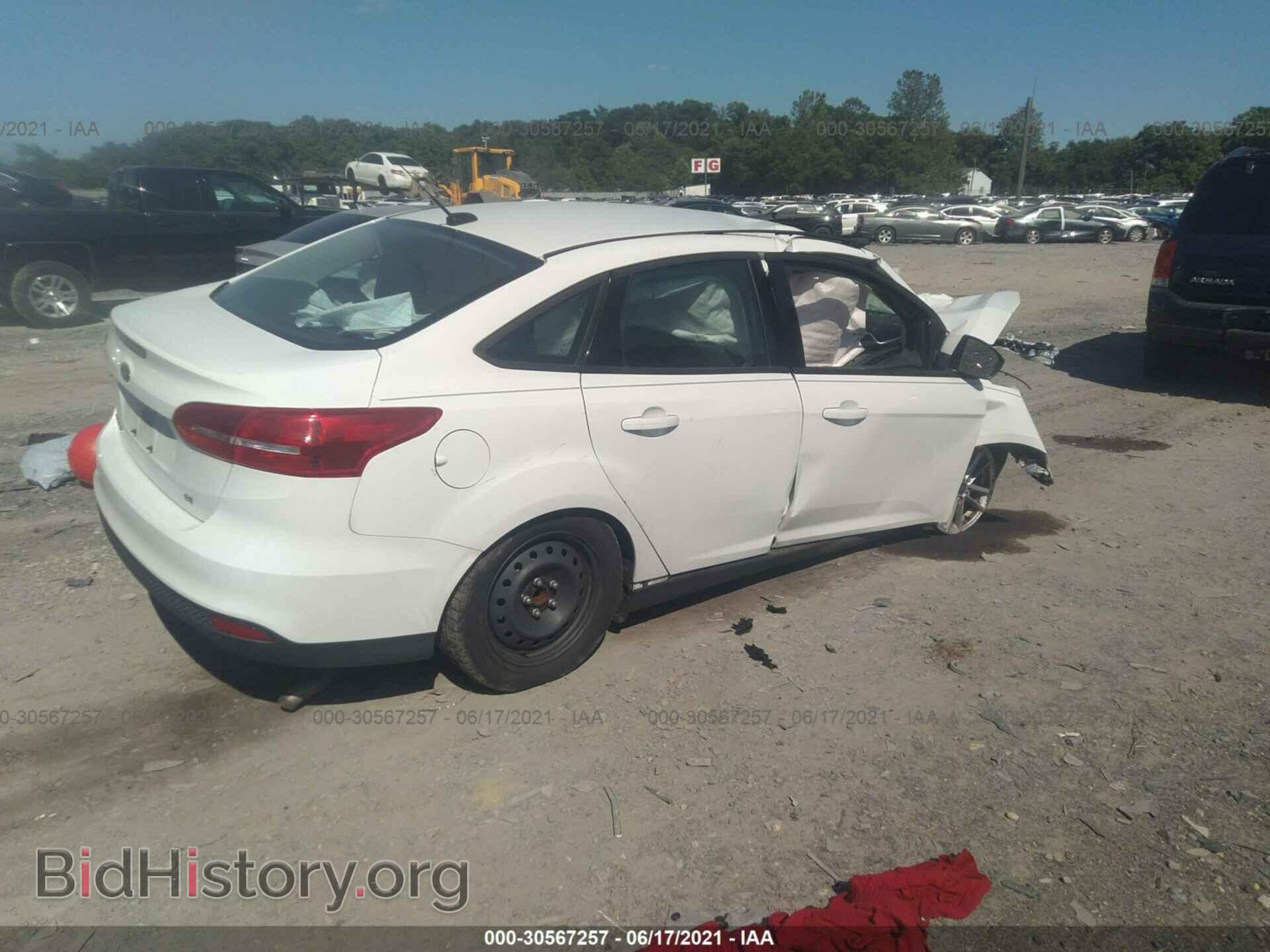 2016 FORD FOCUS - VIN: 1FADP3F28GL296441 - Photo 4