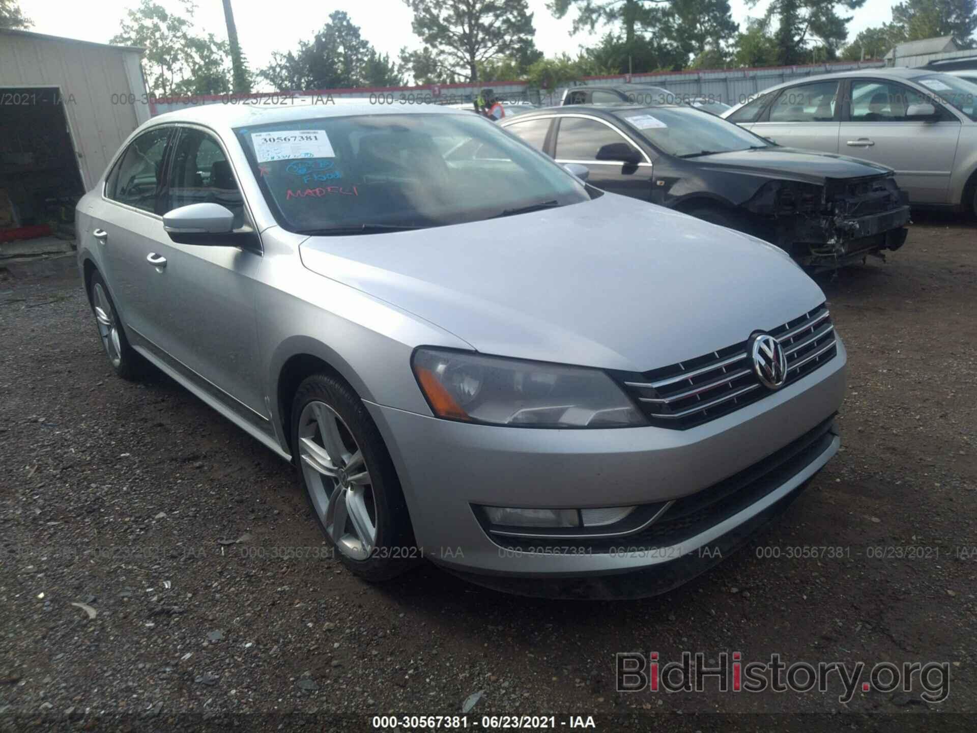 Photo 1VWCN7A3XDC090887 - VOLKSWAGEN PASSAT 2013