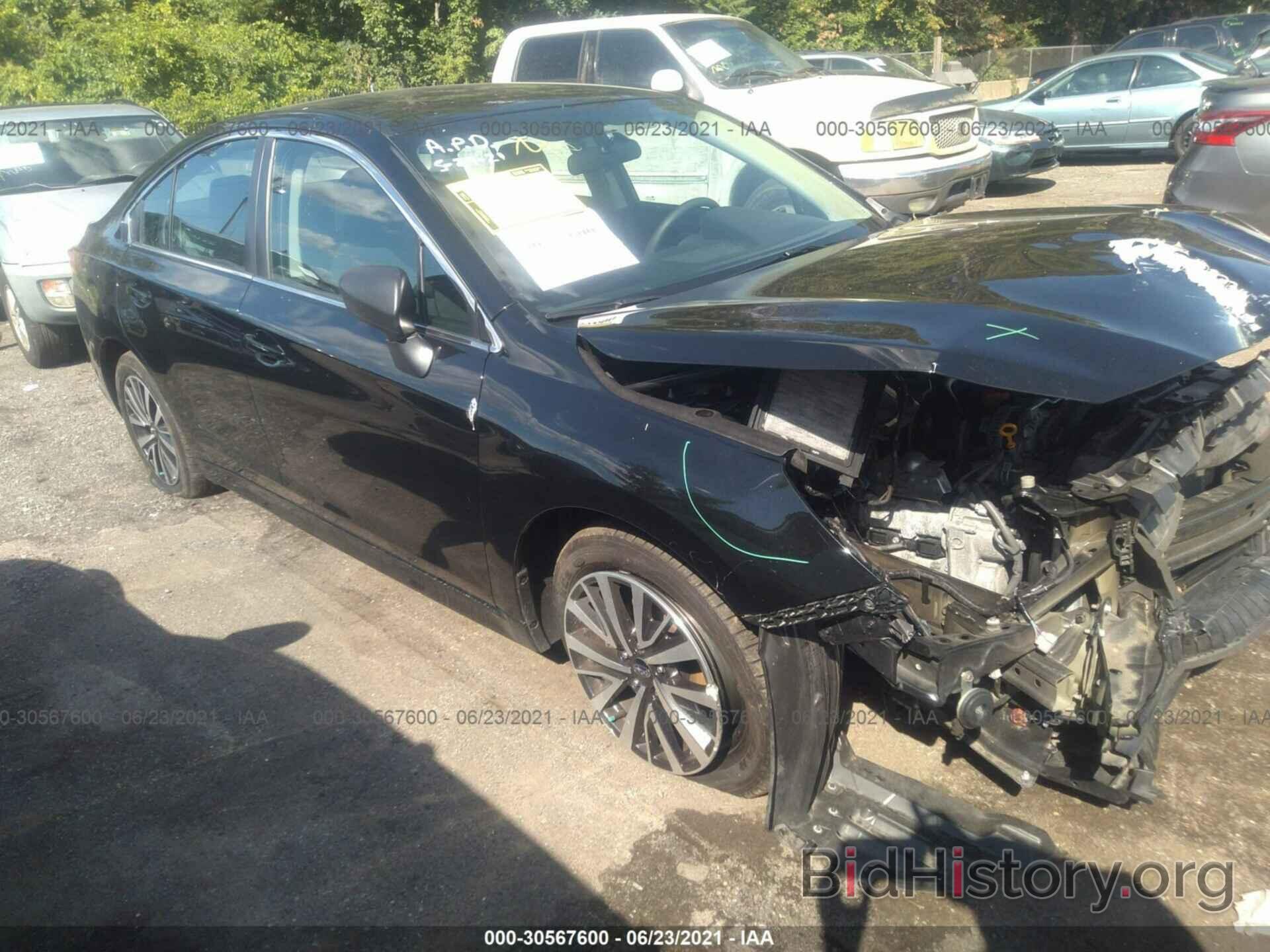 Photo 4S3BNAB69J3029403 - SUBARU LEGACY 2018